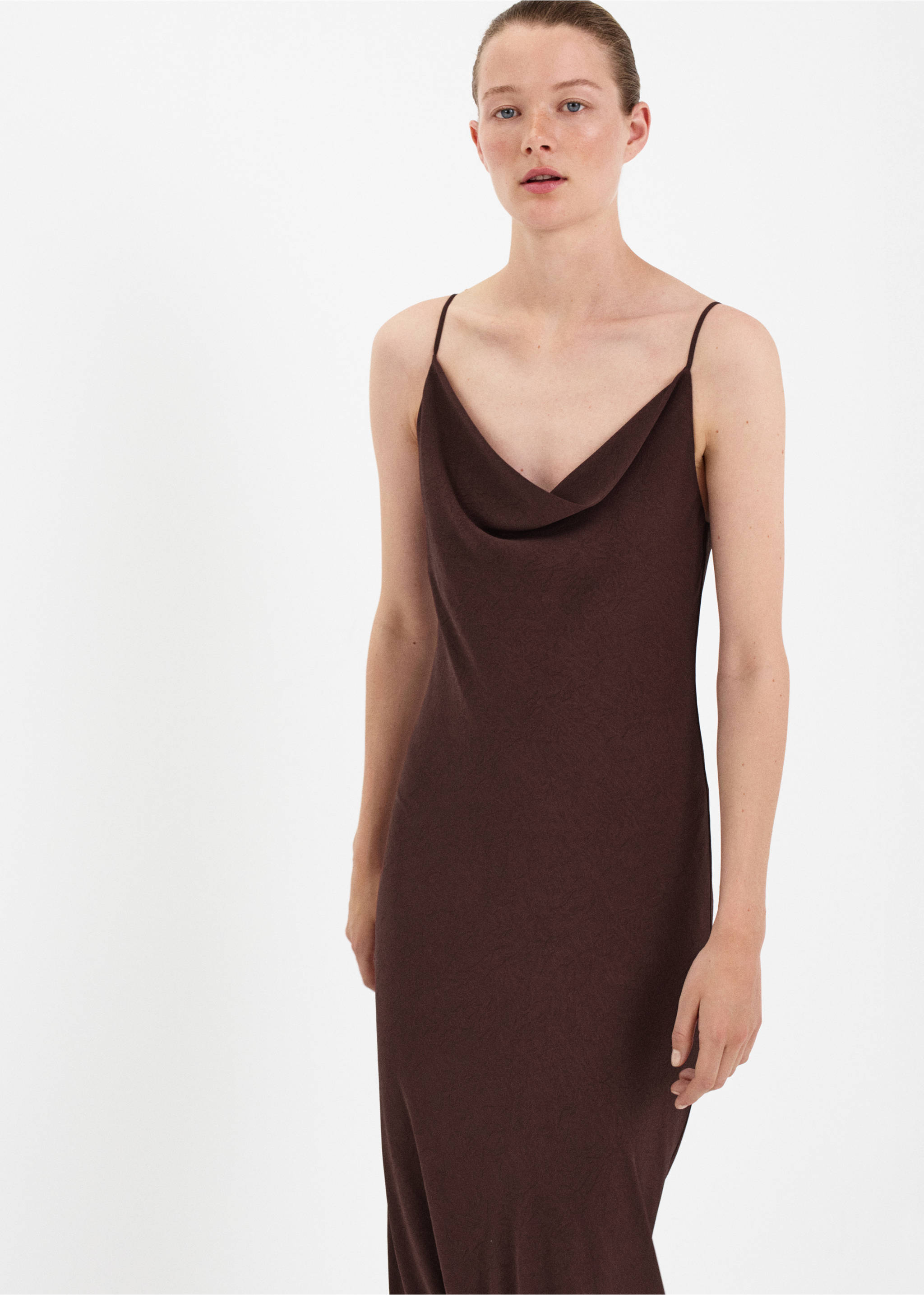 Draped neckline dress with back detail - Medium plane, Chocolate. Ref: 37032898-00.