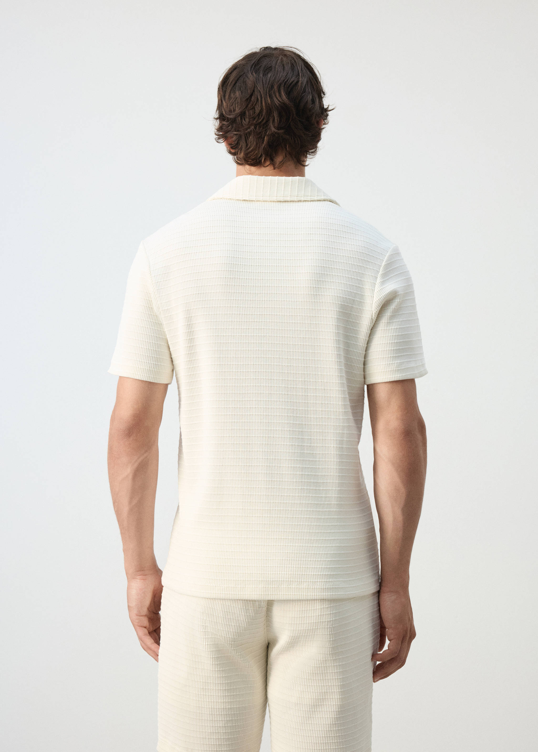 100% cotton regular-fit polo shirt - Reverse of the article