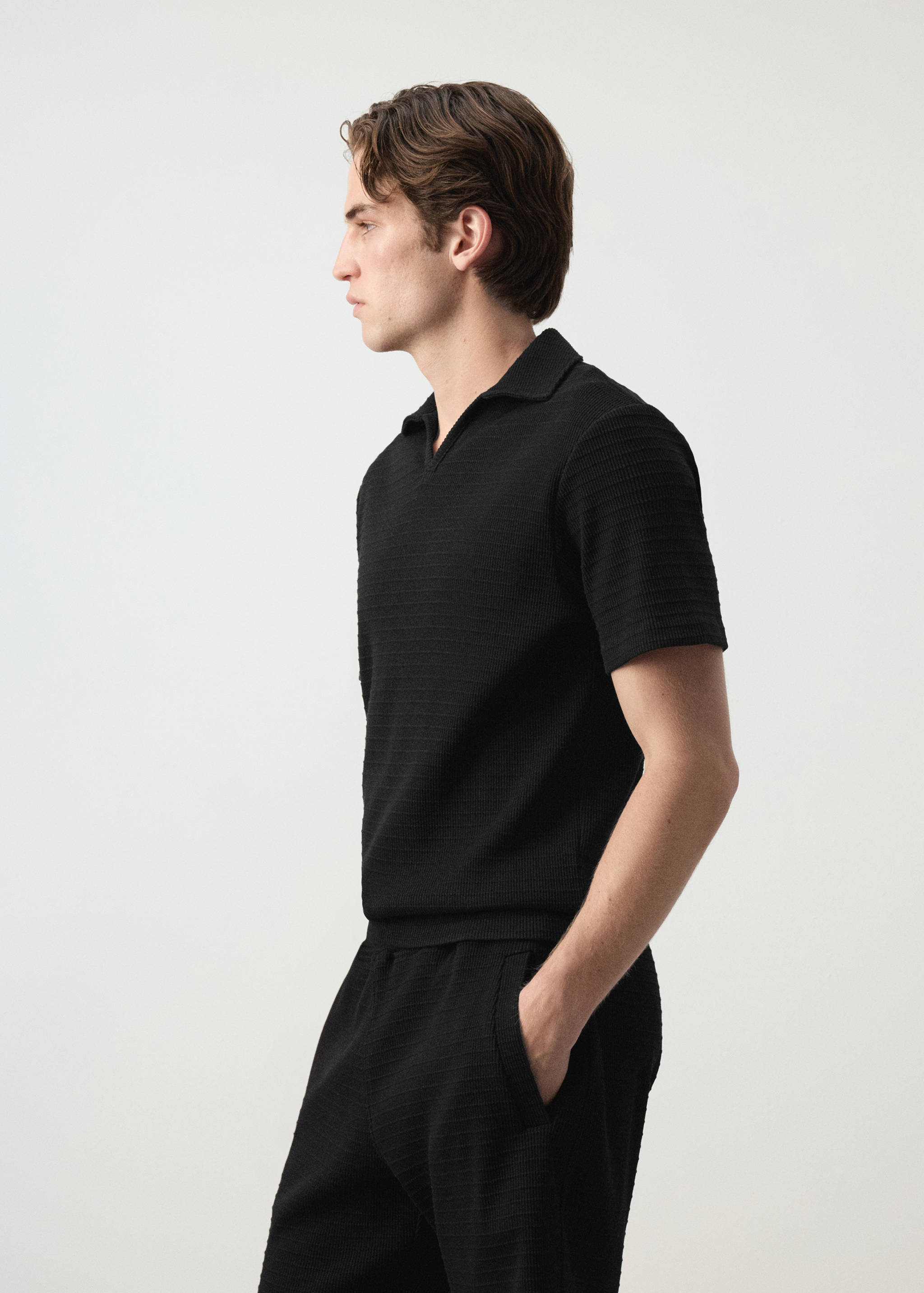 100% cotton regular-fit polo shirt - Details of the article 2
