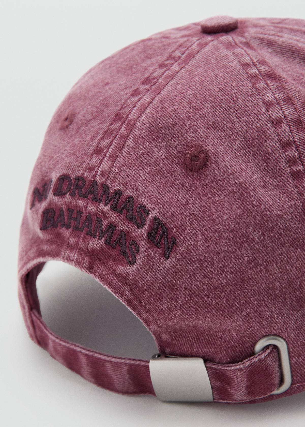 Distressed effect embroidered cap — Light Pink