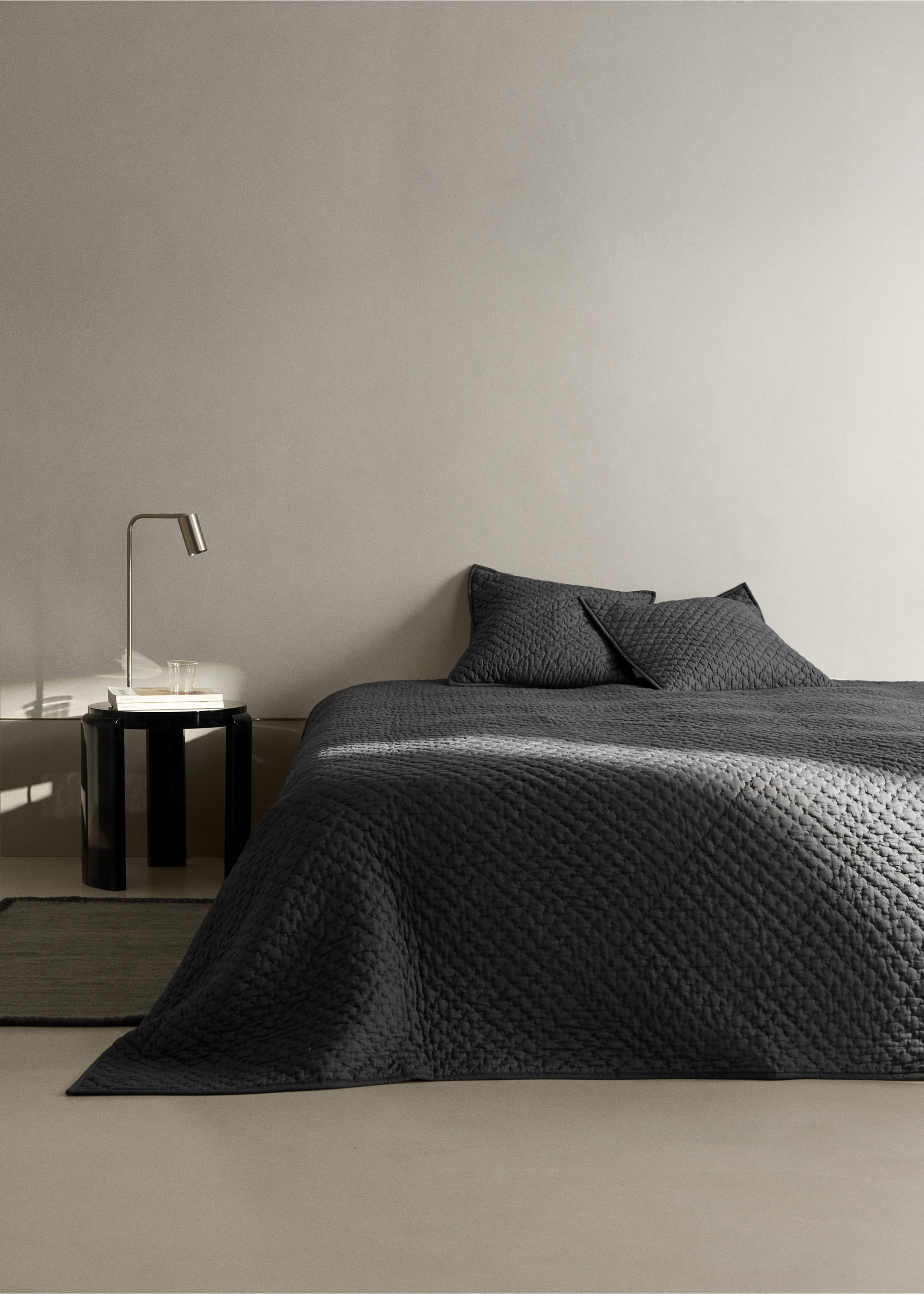 100% cotton duvet for 130/140/150 cm bed - General plane, Charcoal. Ref: 37032911-00.