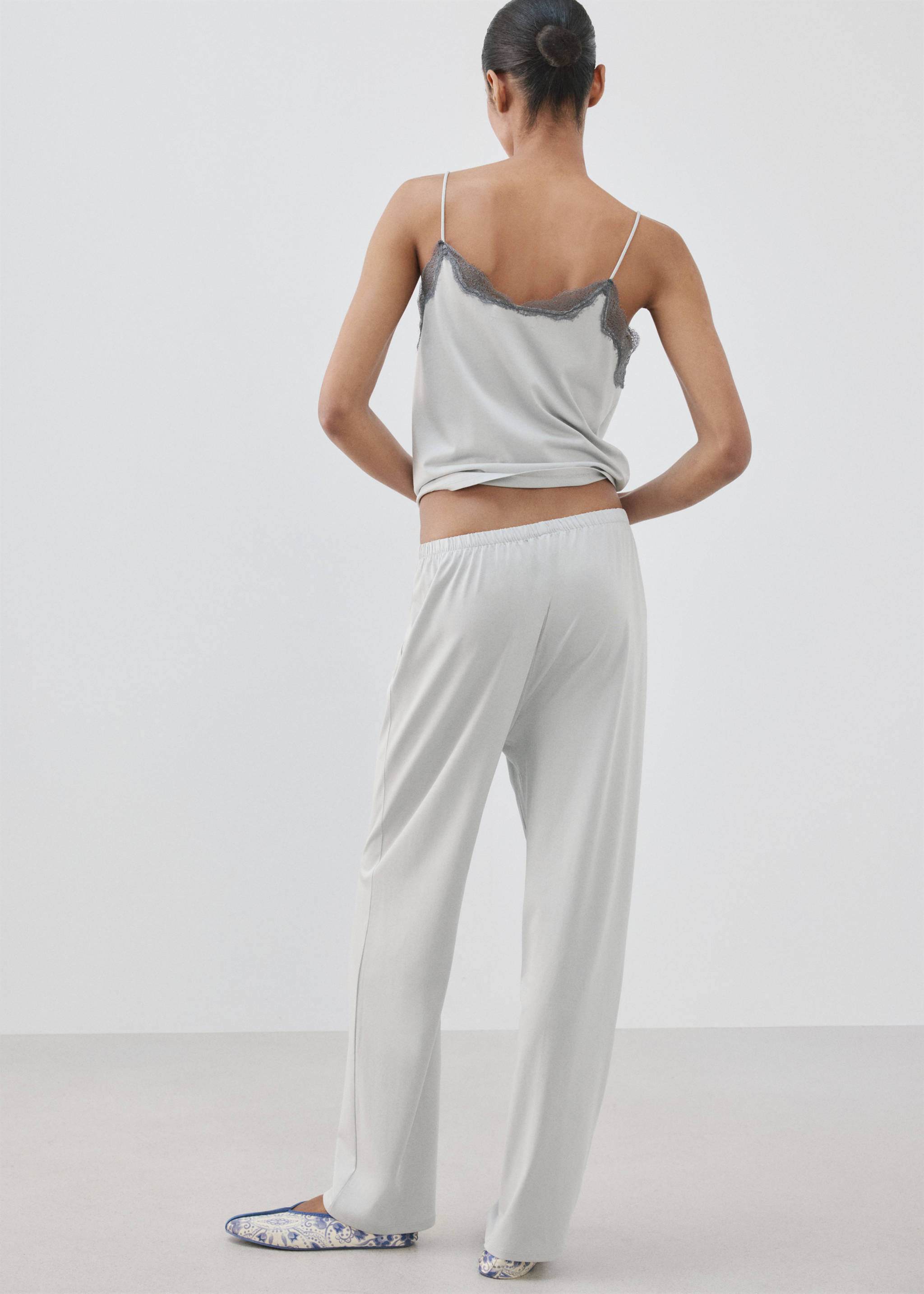 Plain lyocell cotton pyjama bottoms - Reverse of the article