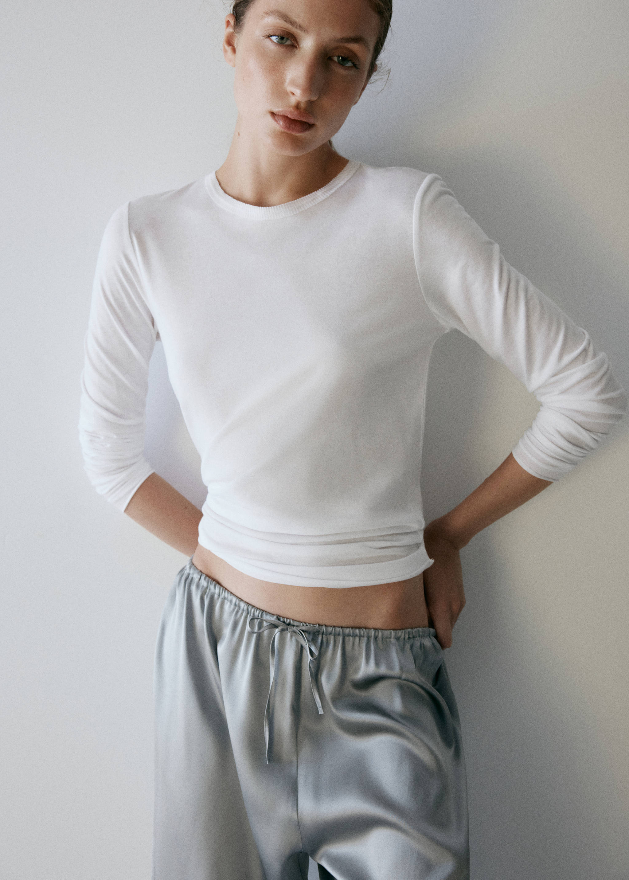 Straight-leg silk trousers - Details of the article 1