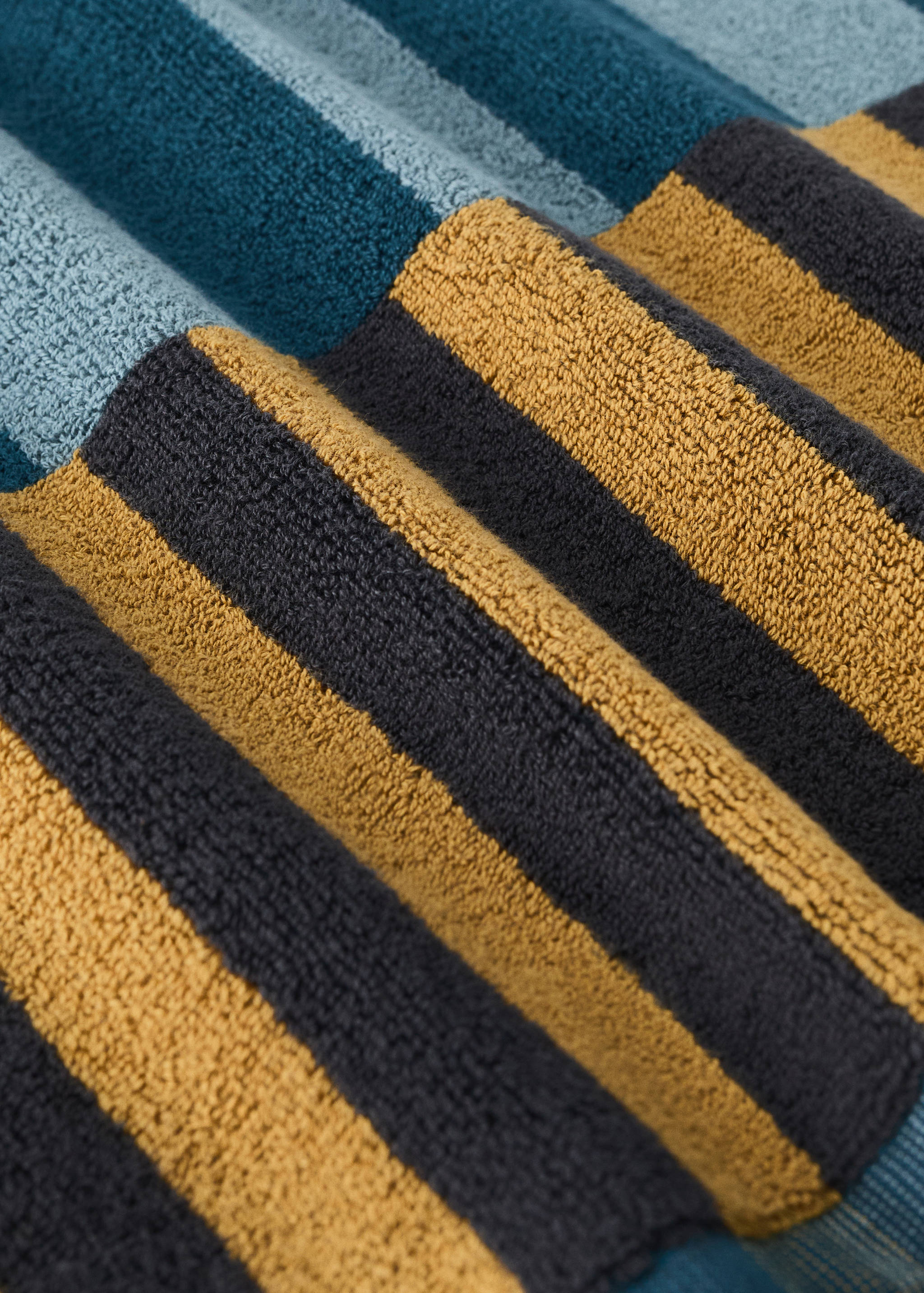 Cotton striped bath rug - Details of the article 2
