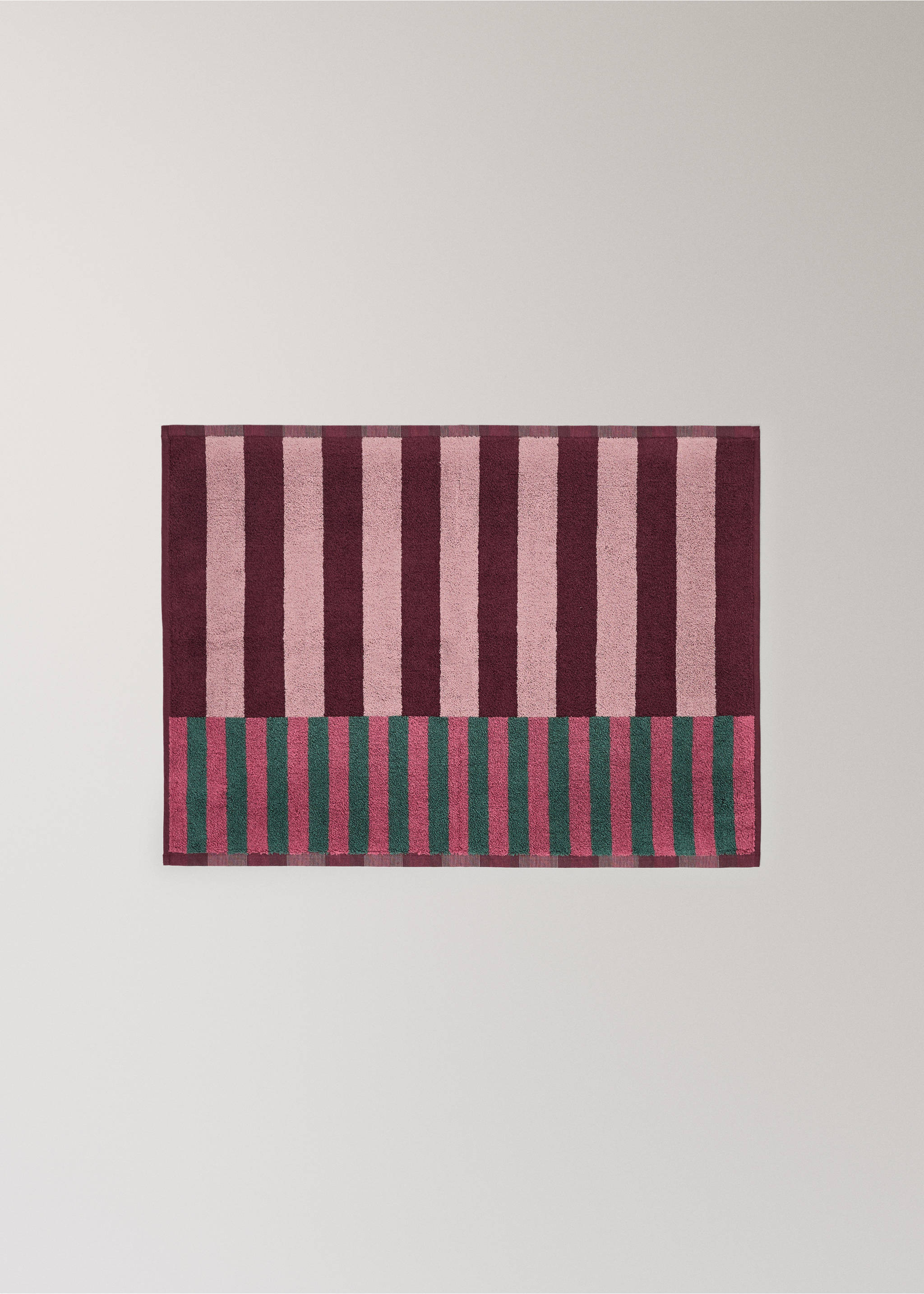 Cotton striped bath rug - Article without model, Burgundy. Ref: 37032927-00.