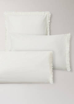 Two washed cotton pillowcases with frayed gauze frill 50x75 cm — Ecru 3