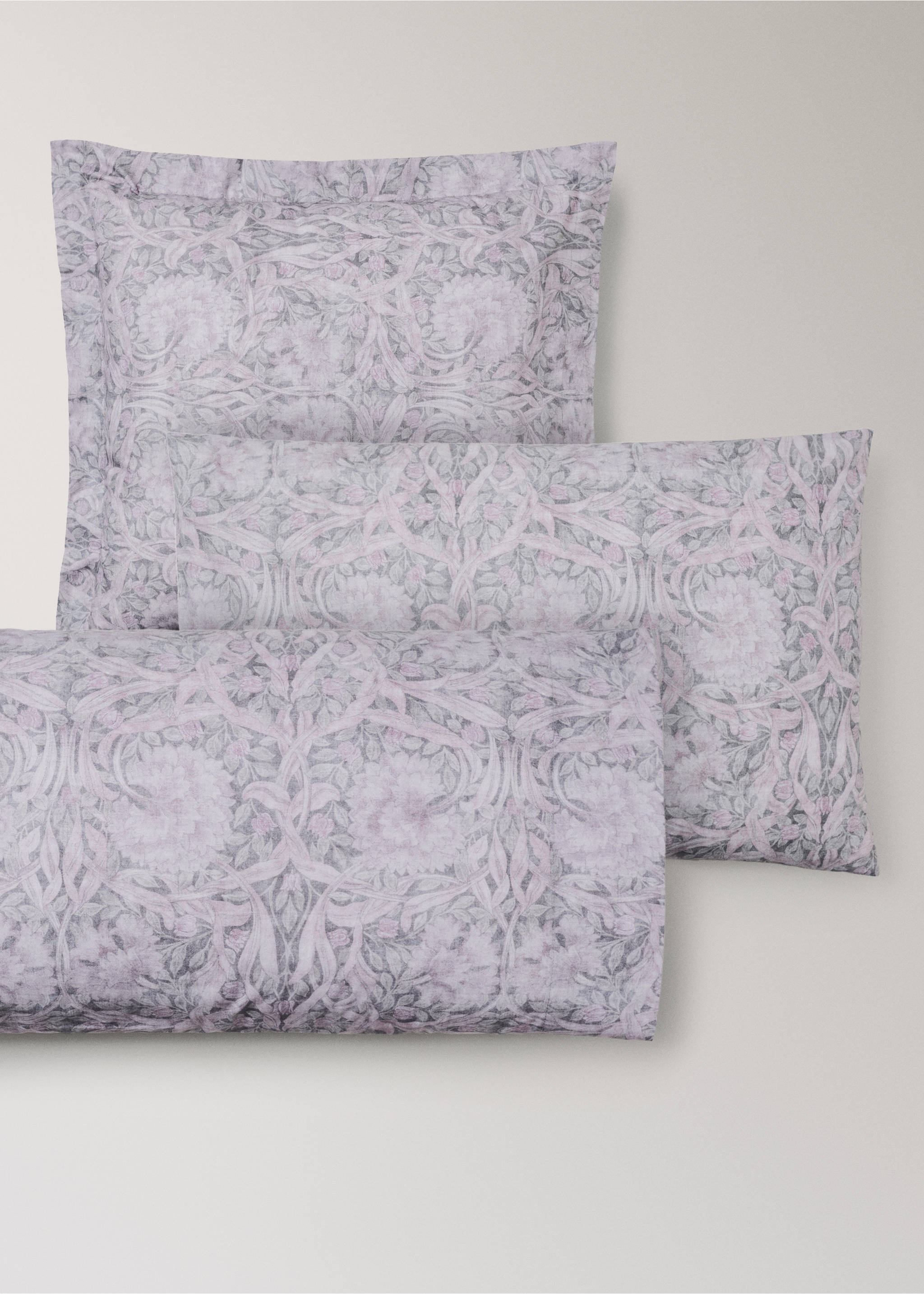 Decorative floral print 200 thread count percale cotton pillow cover - Details of the article 3, Dark Grey. Ref: 37032945-00.