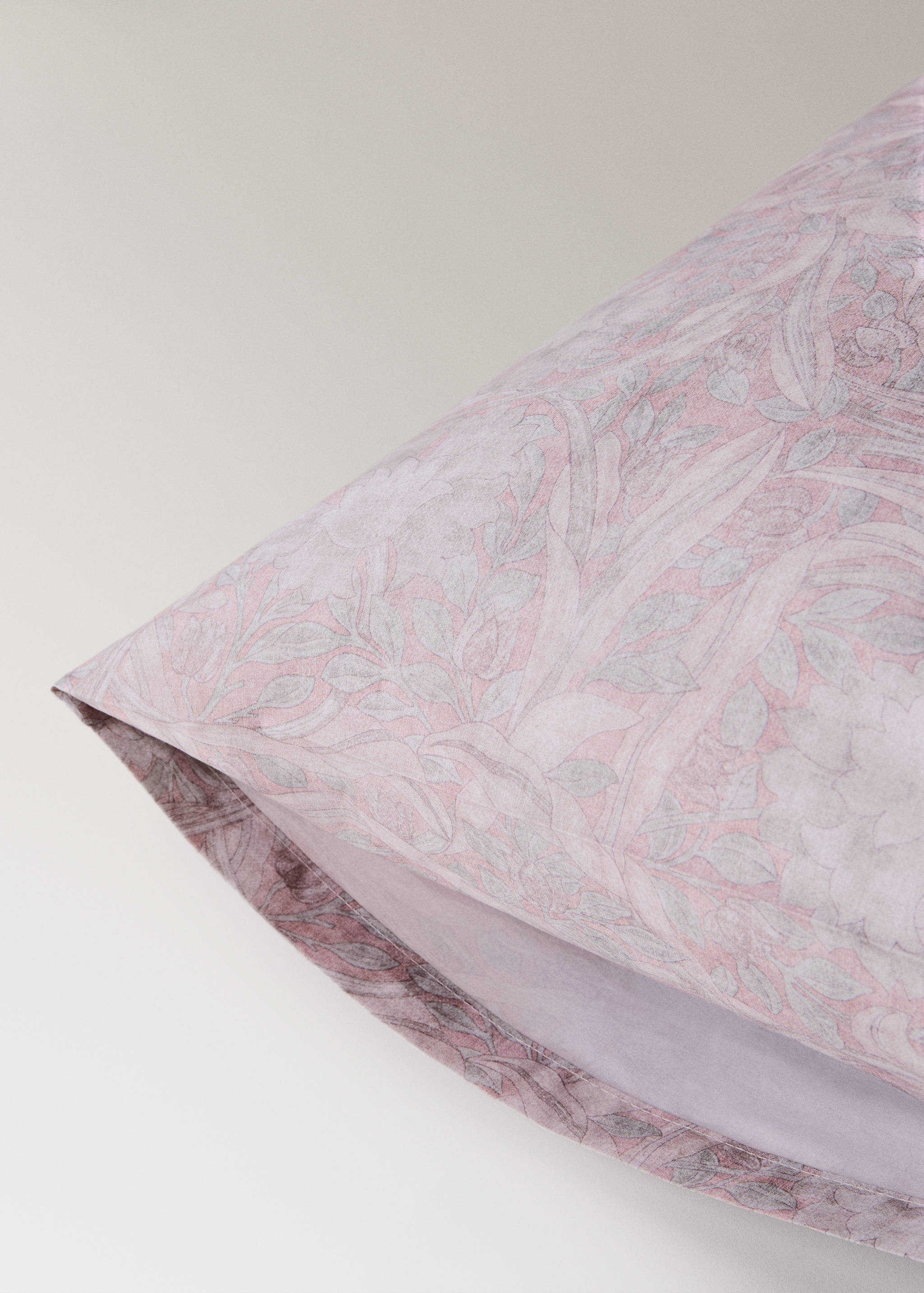 Two 200 thread count cotton percale pillowcases with floral print 50x75 cm - Details of the article 1