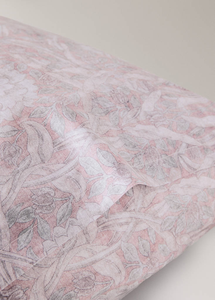 Two 200 thread count cotton percale pillowcases with floral print 50x75 cm — Pale Pink