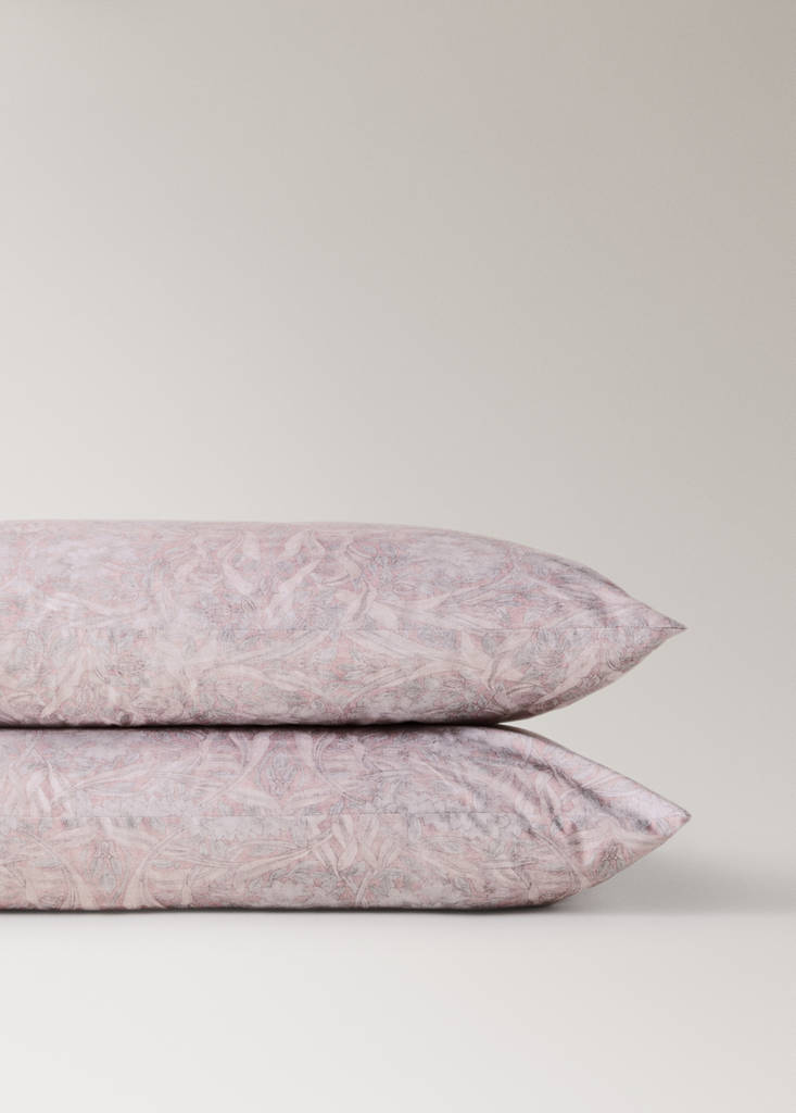 Two 200 thread count cotton percale pillowcases with floral print 50x75 cm — Pale Pink