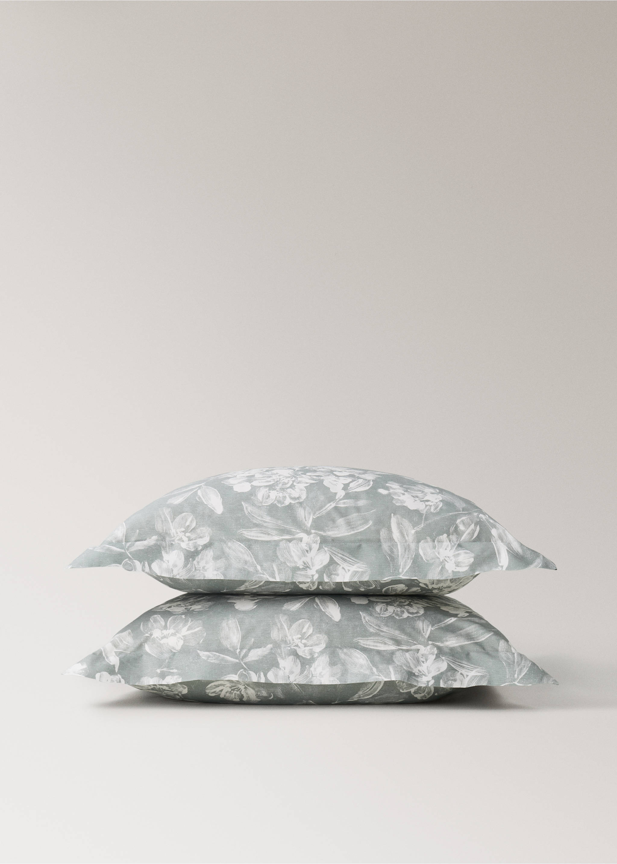 Pack of 2 floral print cotton percale pillowcases - Details of the article 3, Medium Green. Ref: 37032949-00.