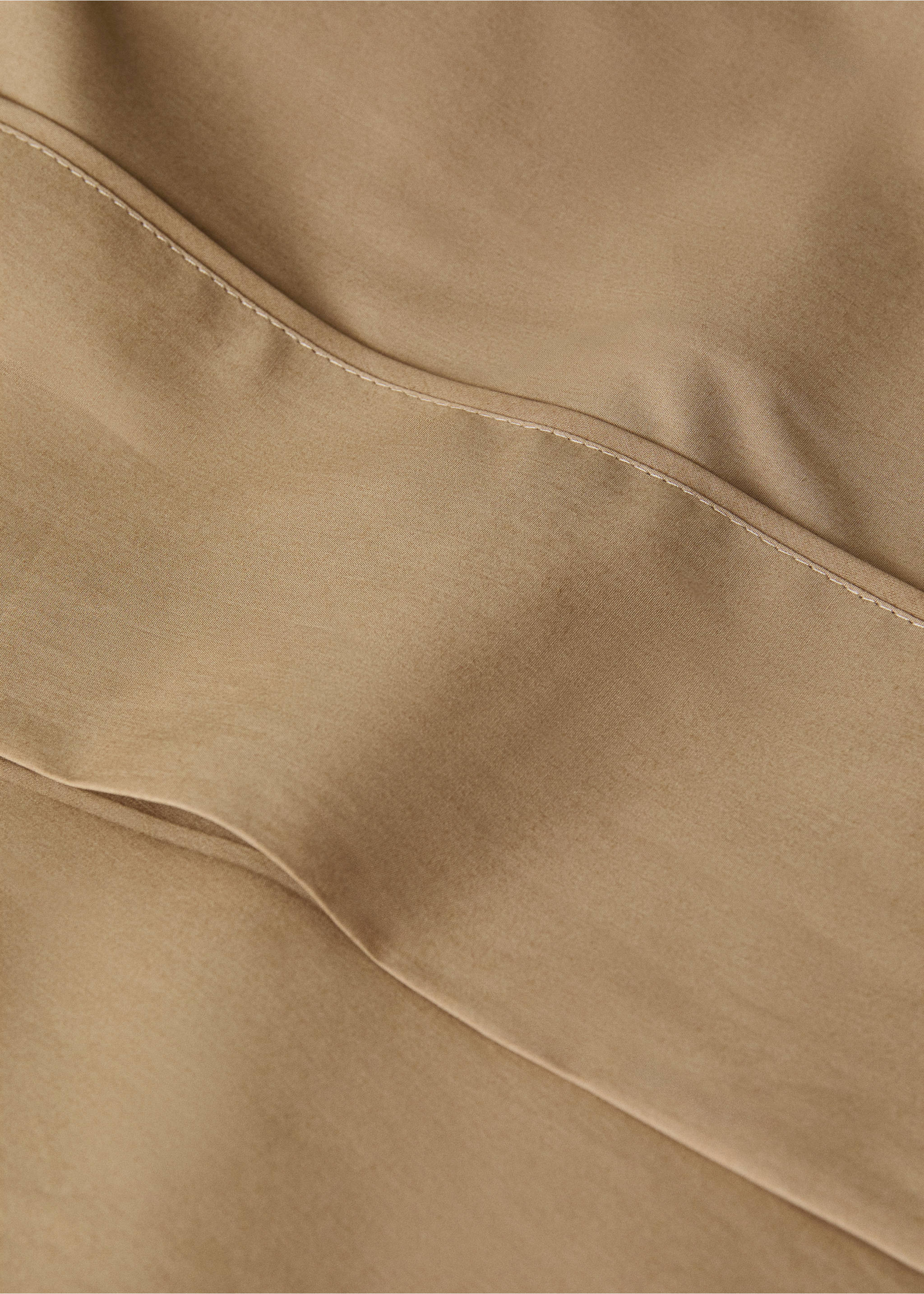 Percale cotton flat sheet, 300 thread count, piping detail, for 150/160 cm bed - Details of the article 1, Tobacco Brown. Ref: 37032968-00.