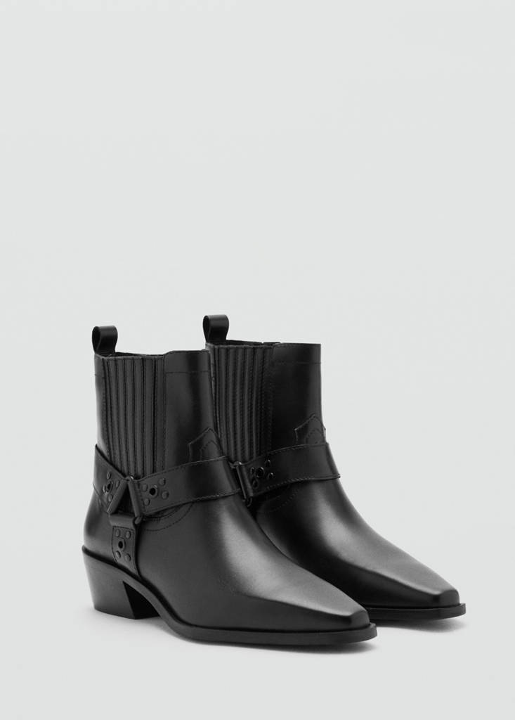 Leather heeled boots — Black