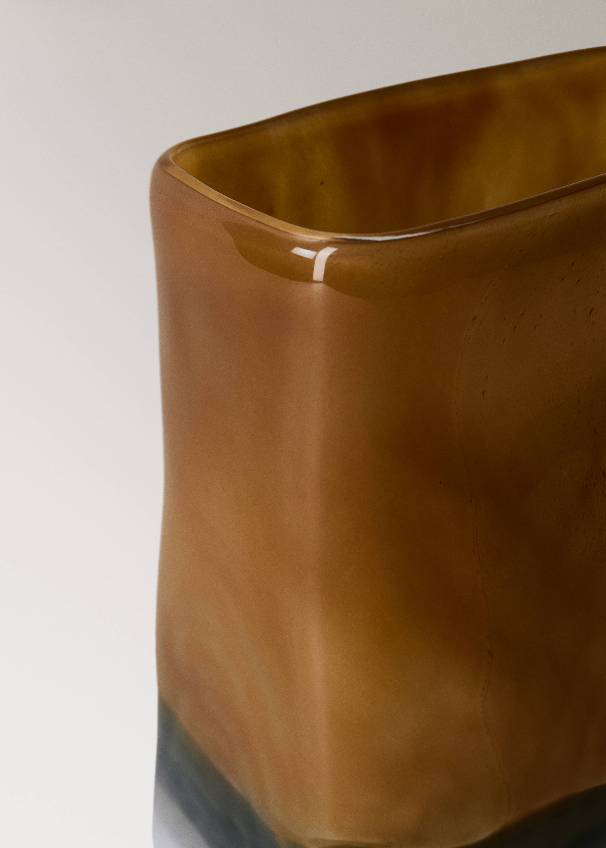Vaas van 100% semitransparant glas - Detail van het artikel 1