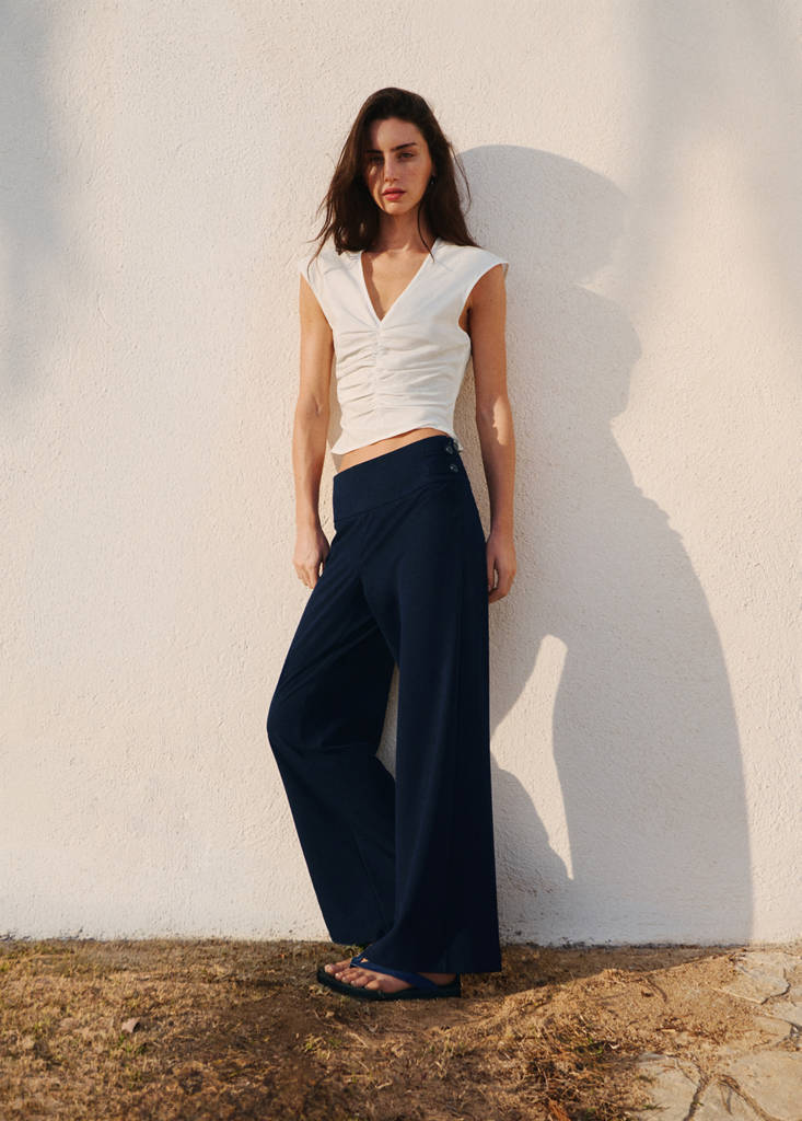 Gathered 100% cotton top — Off White