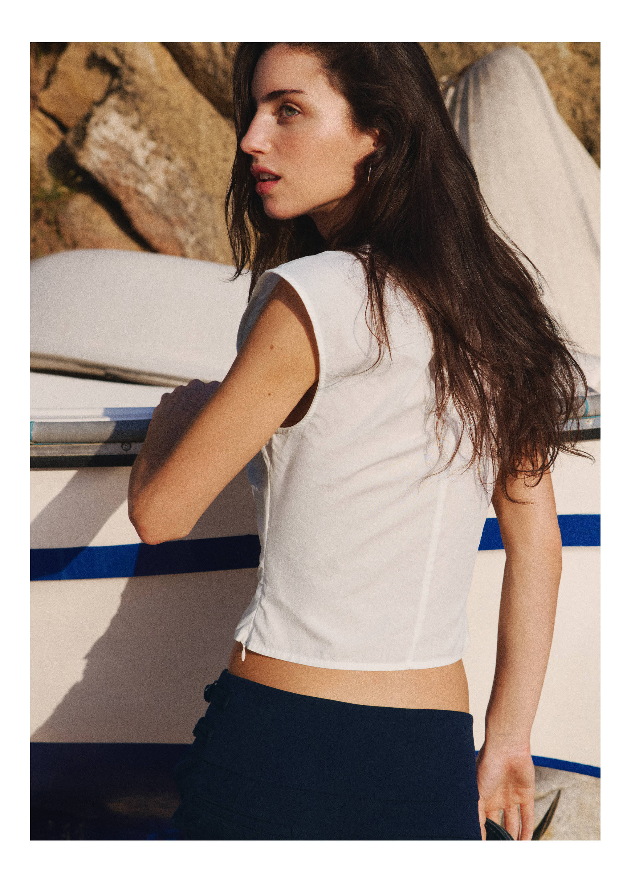 Gathered 100% cotton top - Reverse of the article, Off White. Ref: 37033277-00.