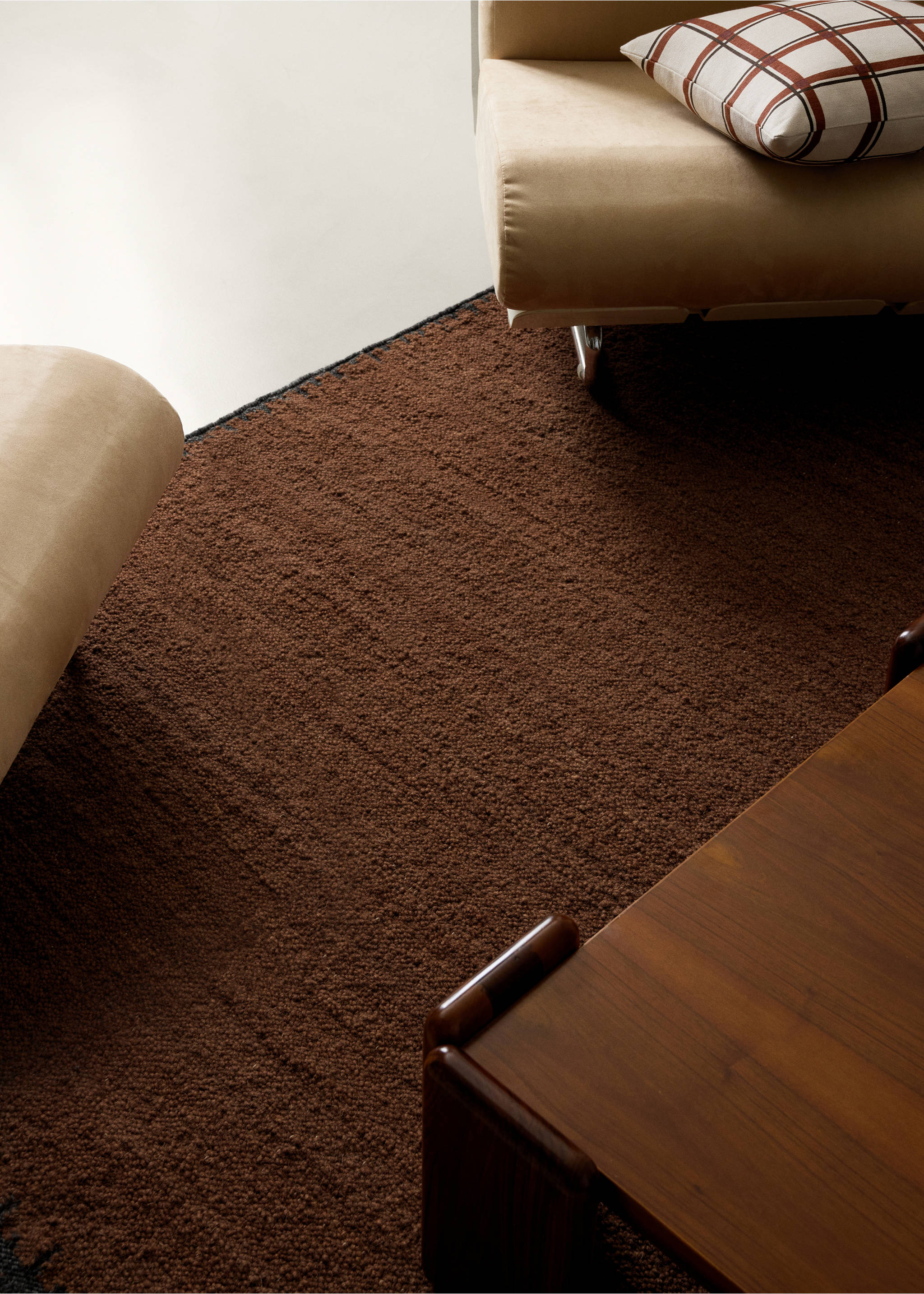 Bouclé wool rug - Details of the article 7, Russet. Ref: 37033278-00.