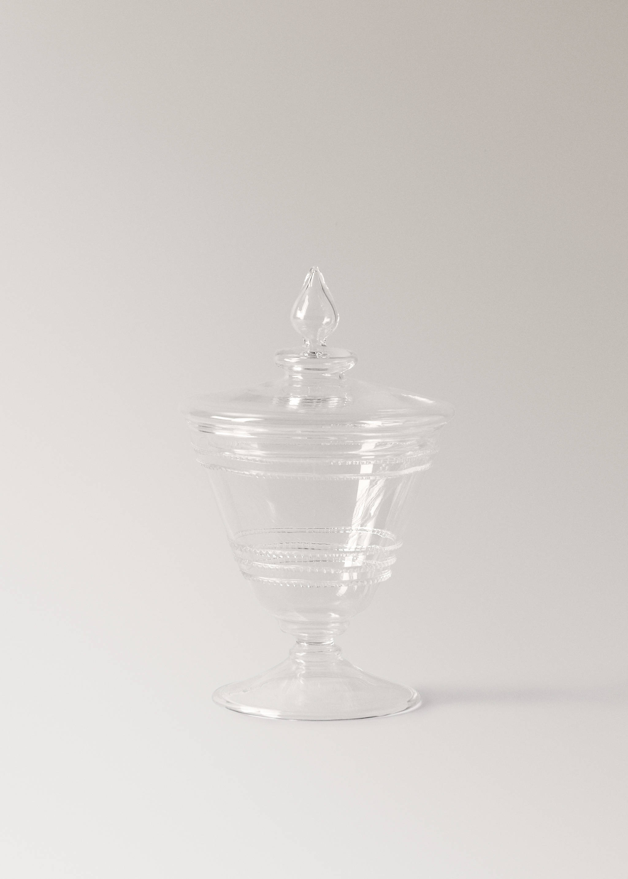 Decorative piece, 100% glass engraved design - Товар без моделі