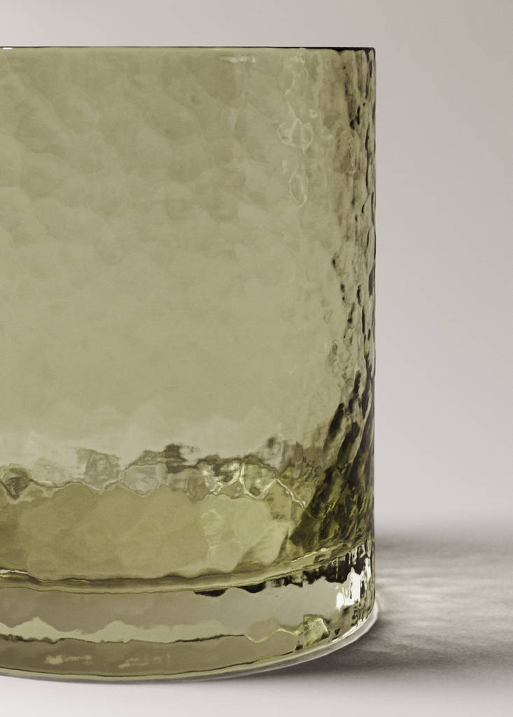 Hammered glass tumbler — Green