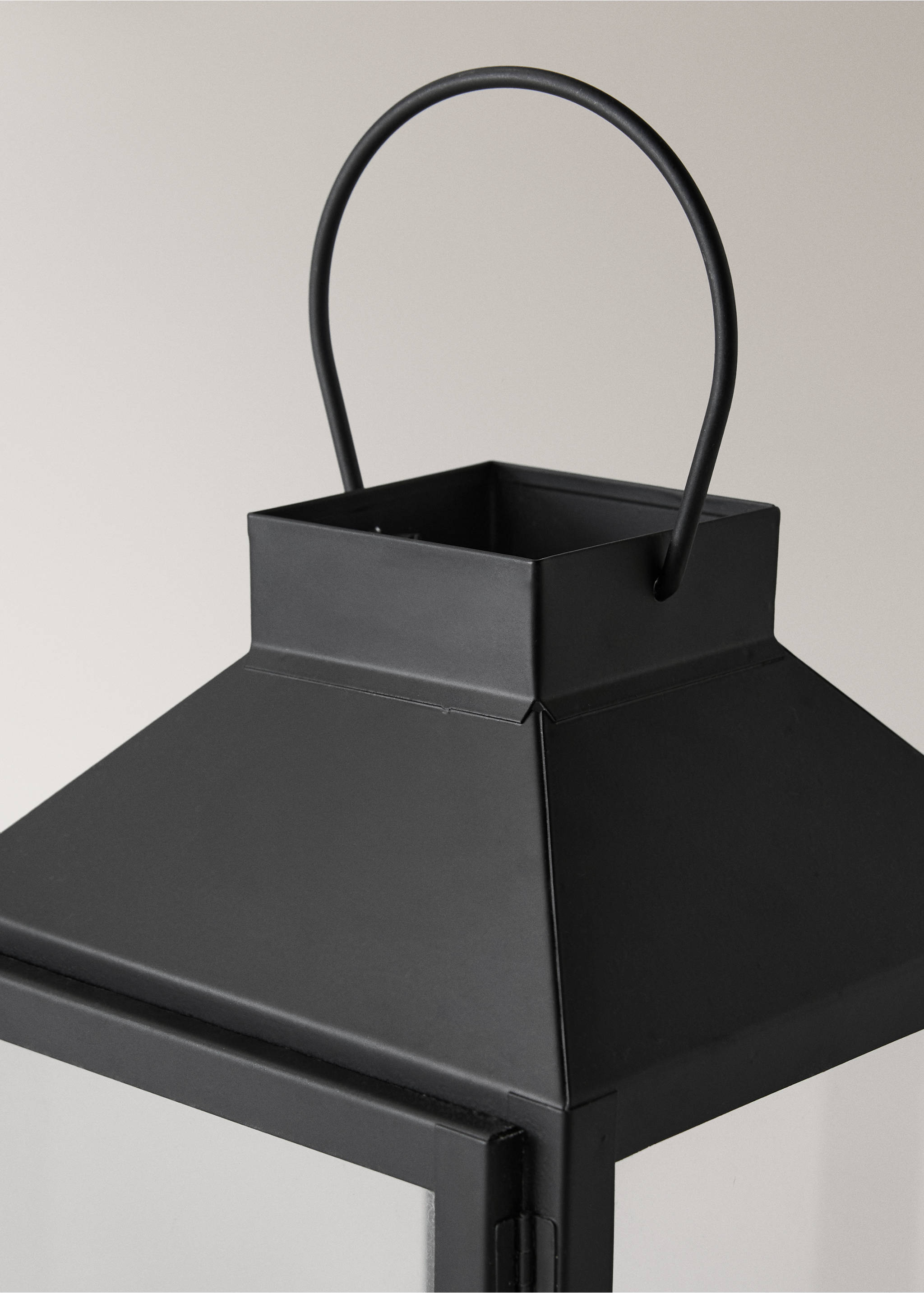 Medium decorative candle holder - Details of the article 3, Black. Ref: 37033295-00.