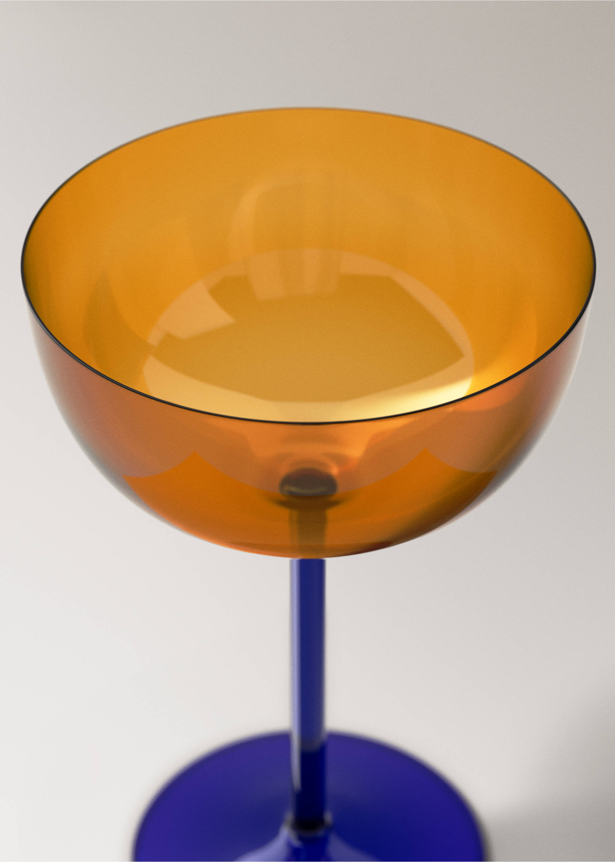 Two-tone borosilicate champagne flute - Details of the article 1, Dark Grey. Ref: 37033299-00.