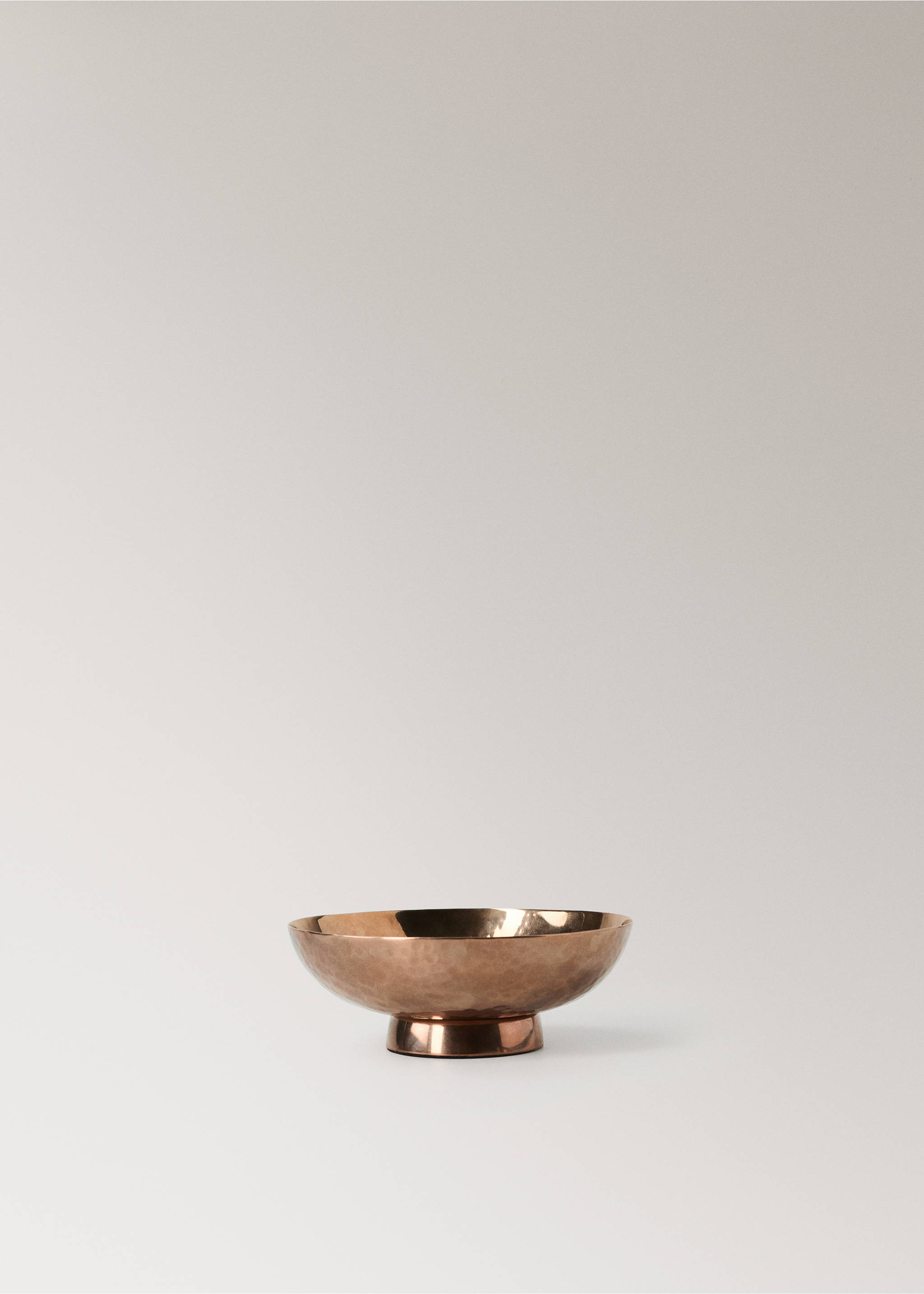 Small embossed stainless steel bowl - Article without model, Copper. Ref: 37033300-00.