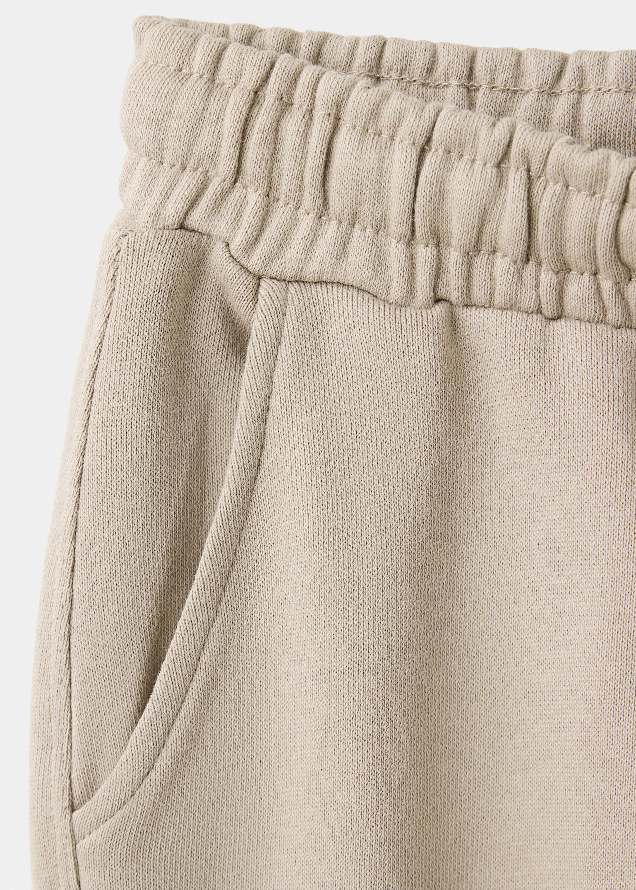 Cotton cargo trousers - Details of the article 8, Medium Brown. Ref: 37033308-00.