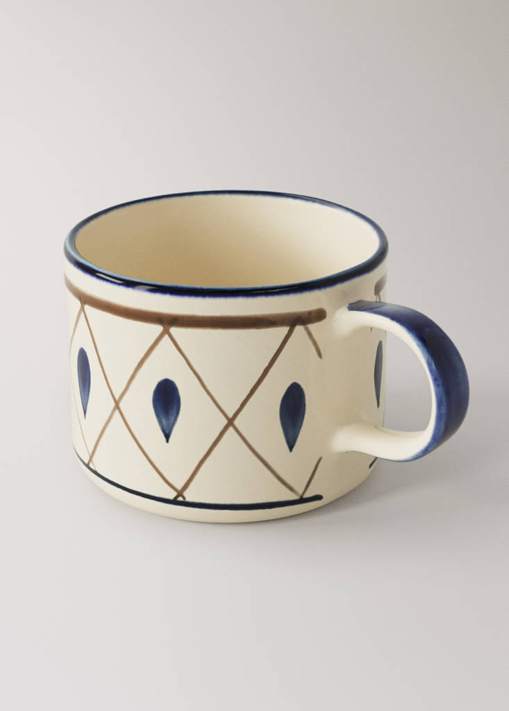 Hand-painted stoneware mug — Vibrant blue