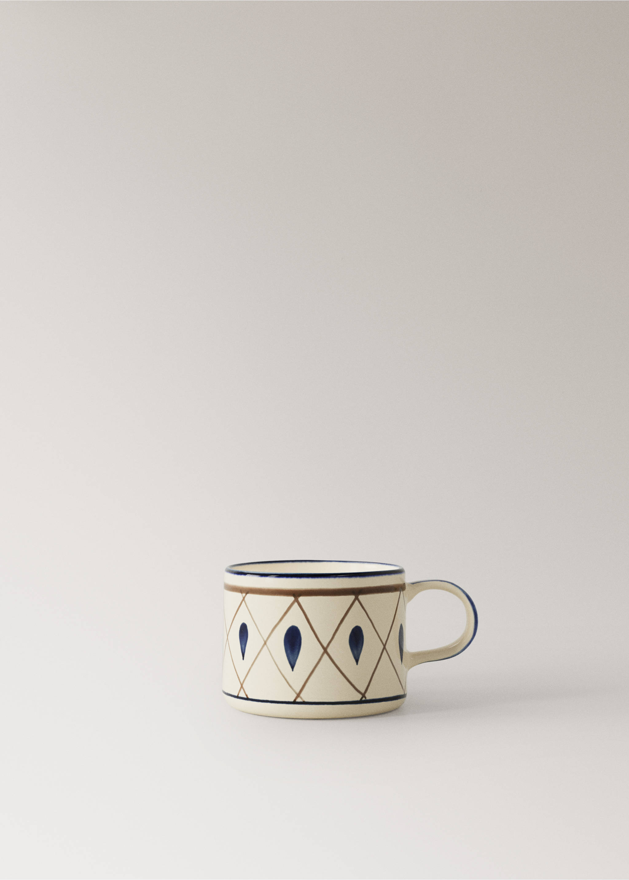 Hand-painted stoneware mug - Article without model, Vibrant blue. Ref: 37033311-00.