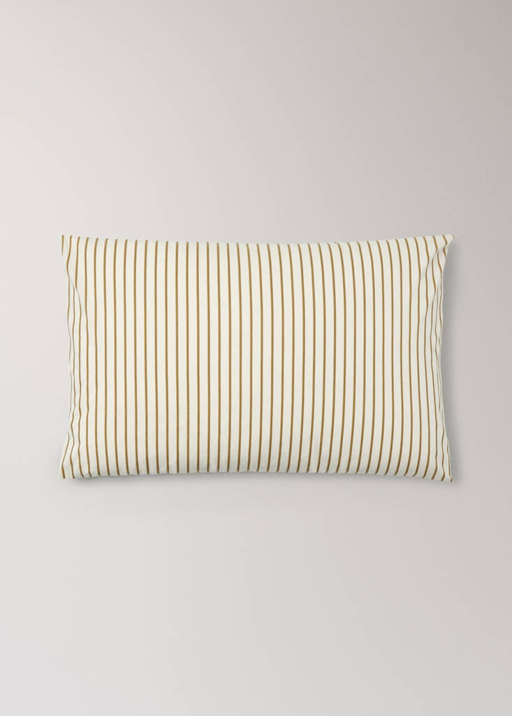 Pillow cover 50 x 75cm — Ochre
