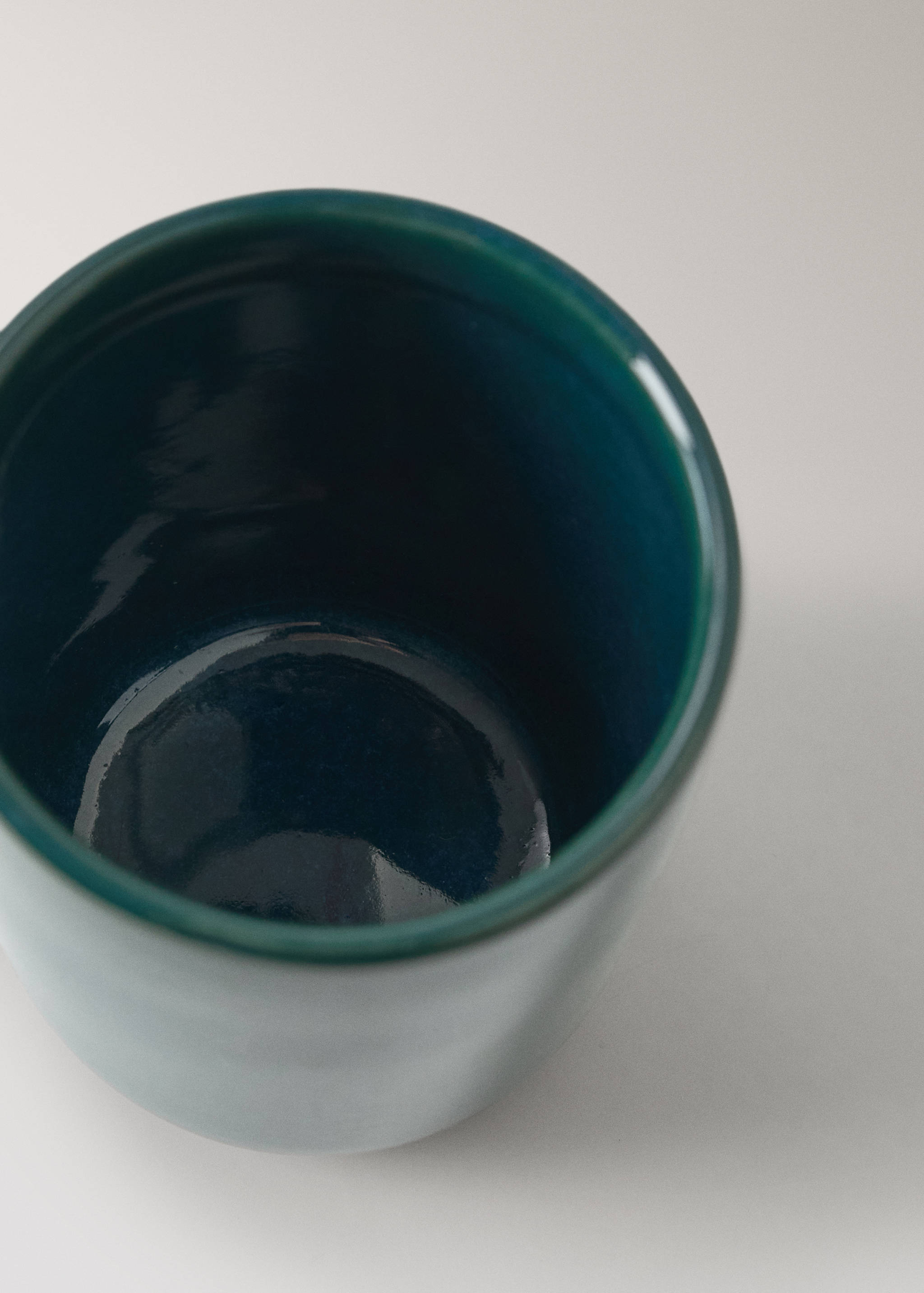 Stoneware toothbrush tumbler - Details of the article 2