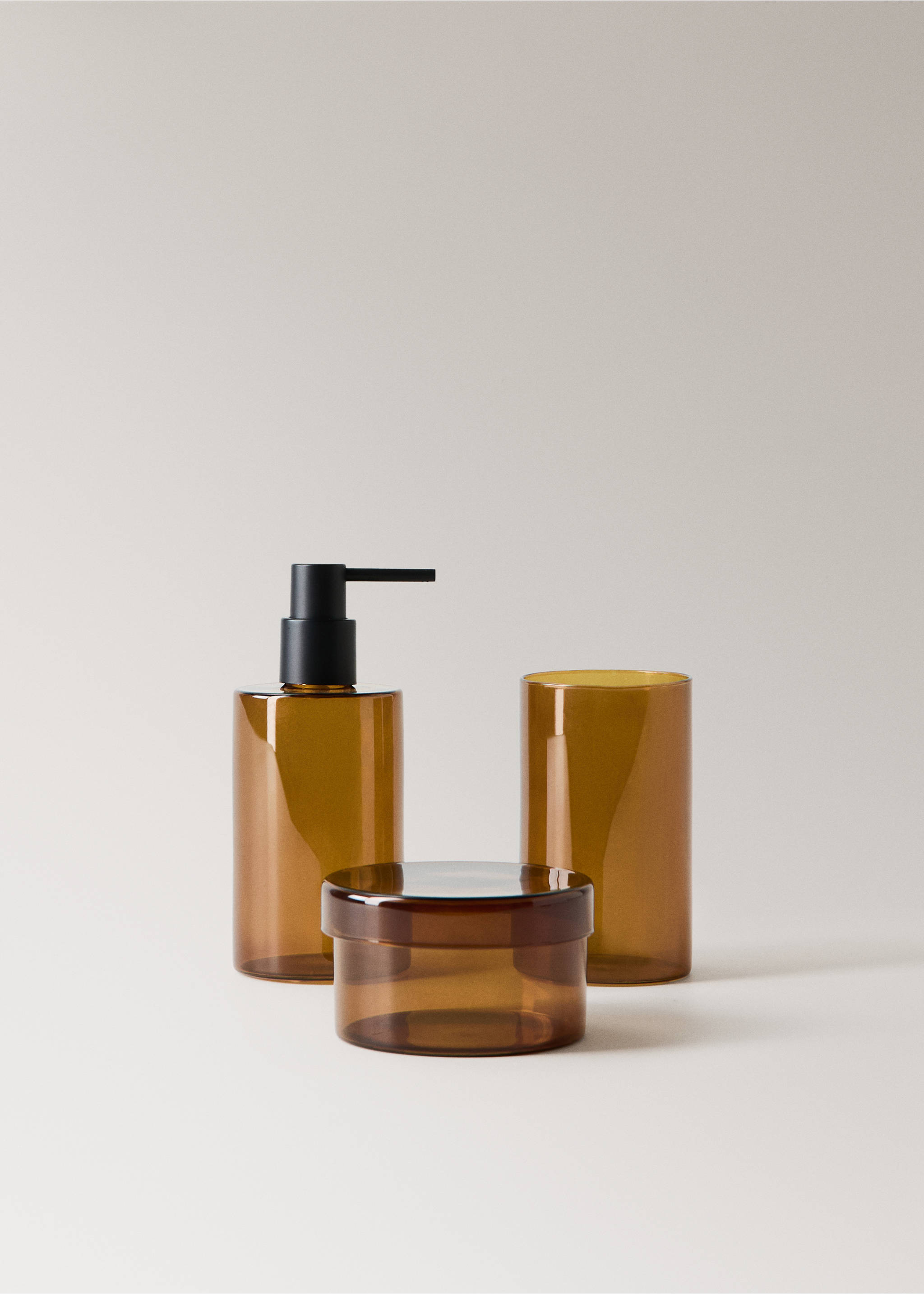 Borosilicate soap dispenser - Details of the article 3, Medium Brown. Ref: 37033860-00.