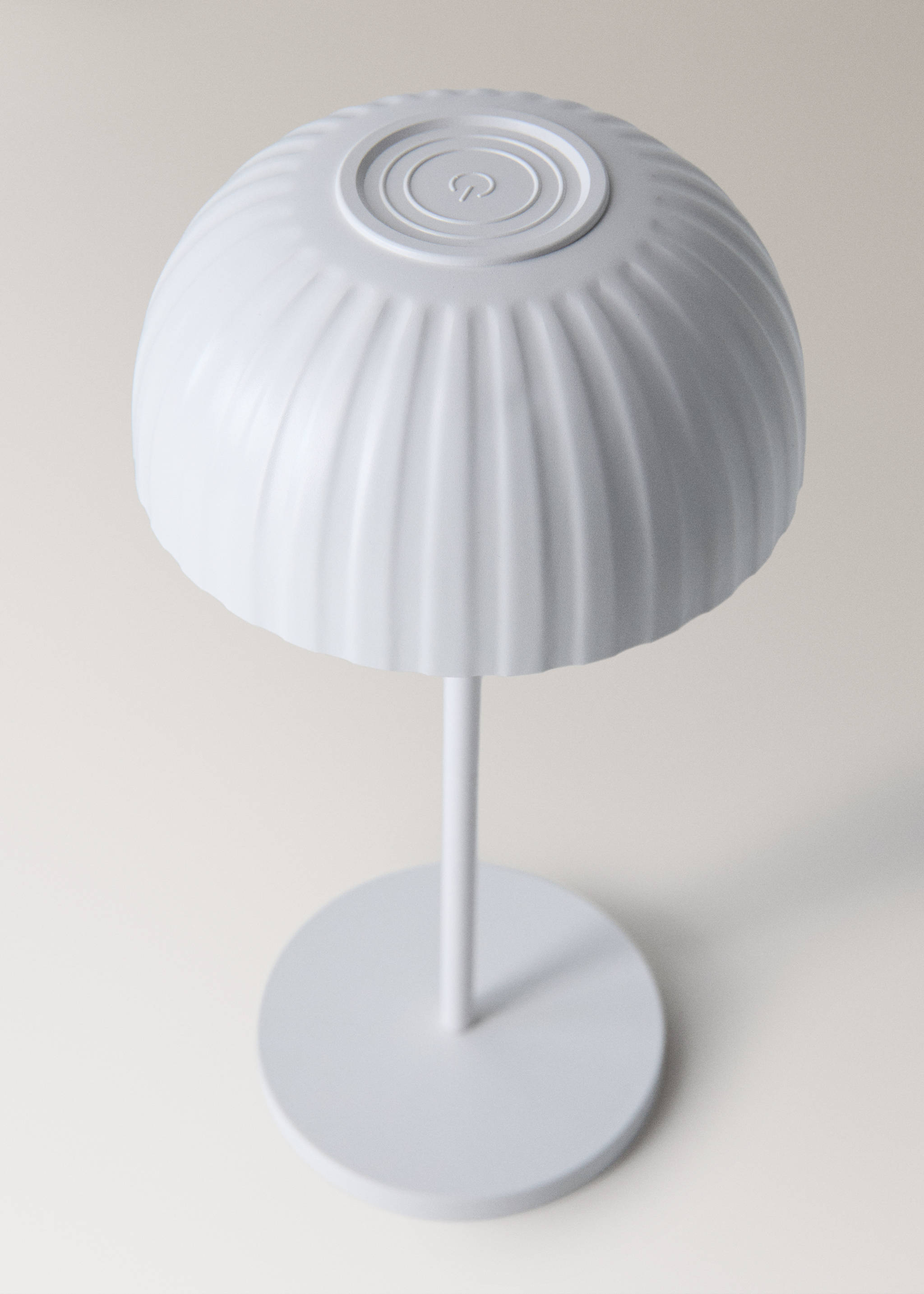 Lampe à base ronde - Détail de l'article 1