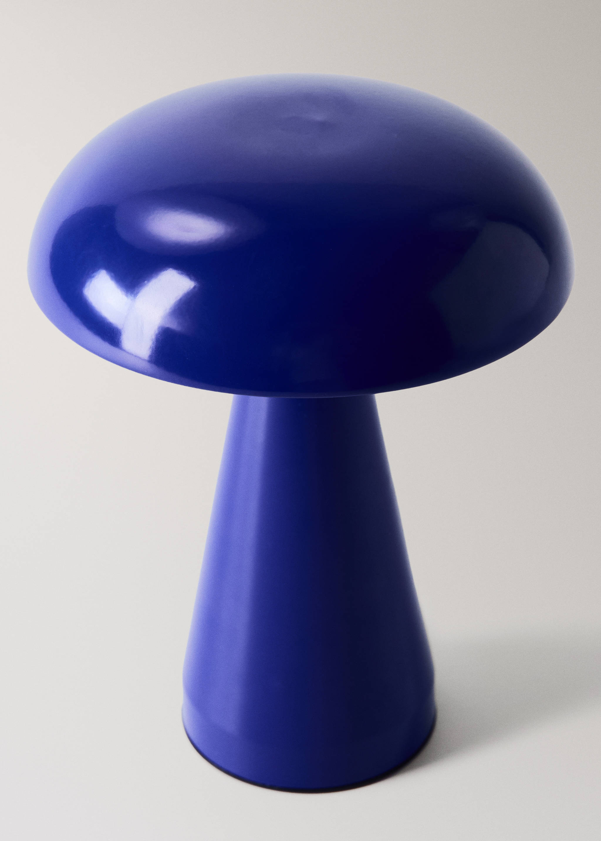 Tafellamp met metallic afwerking - Detail van het artikel 1