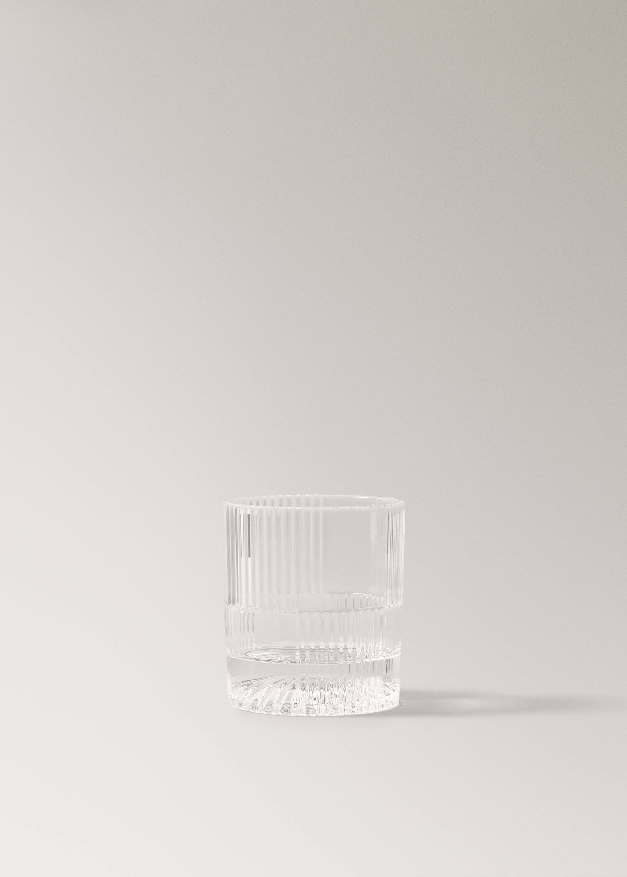 Striped glass cup - Article without model
