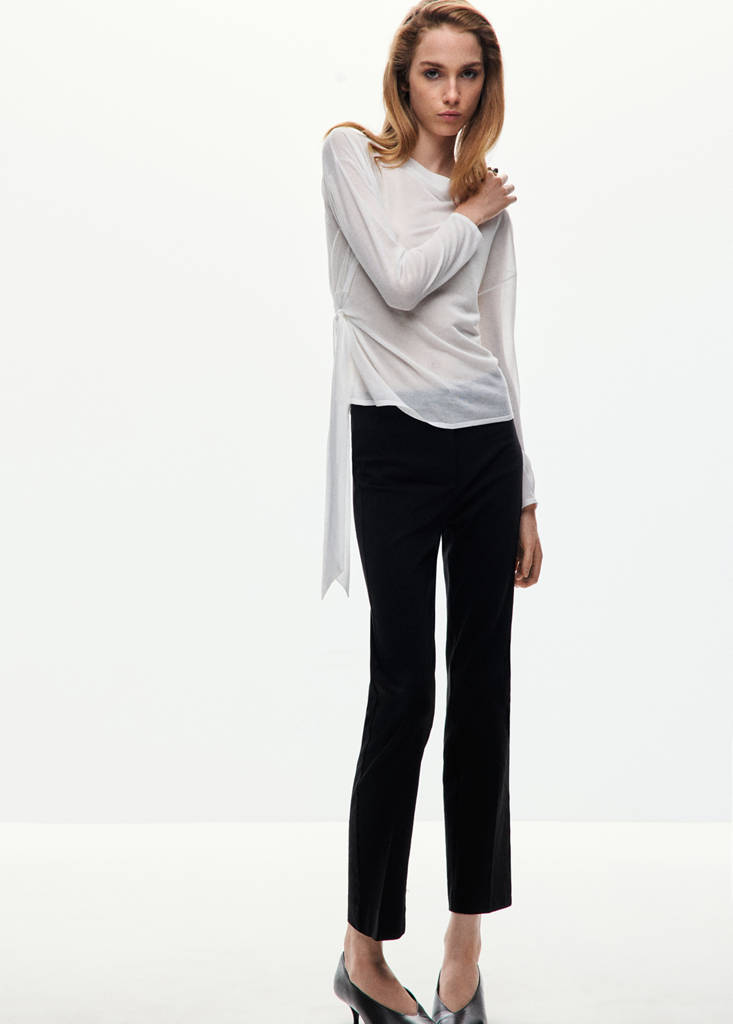 Fine knit bow jumper — Off White