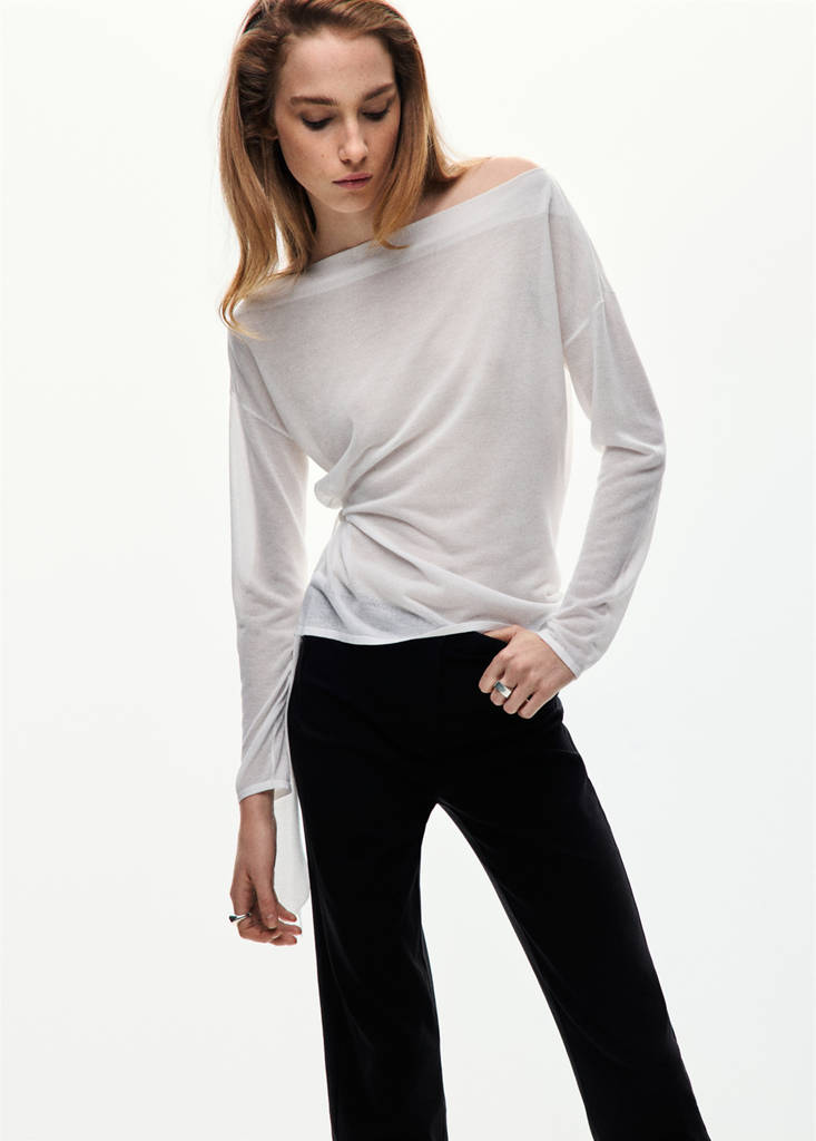 Fine knit bow jumper — Off White