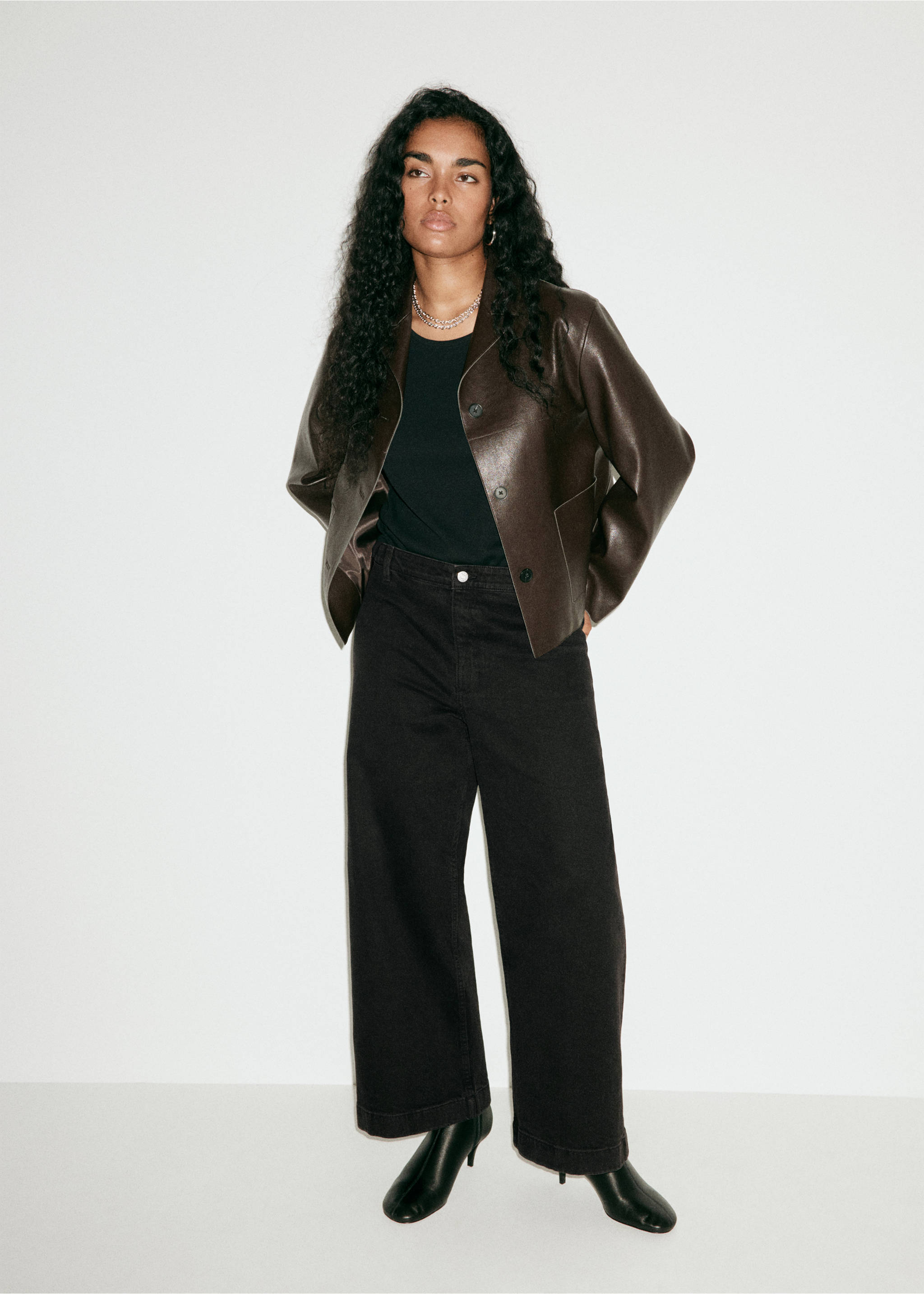 Catherin culotte high-rise jeans - Details of the article 3, Black denim. Ref: 37034077-00.