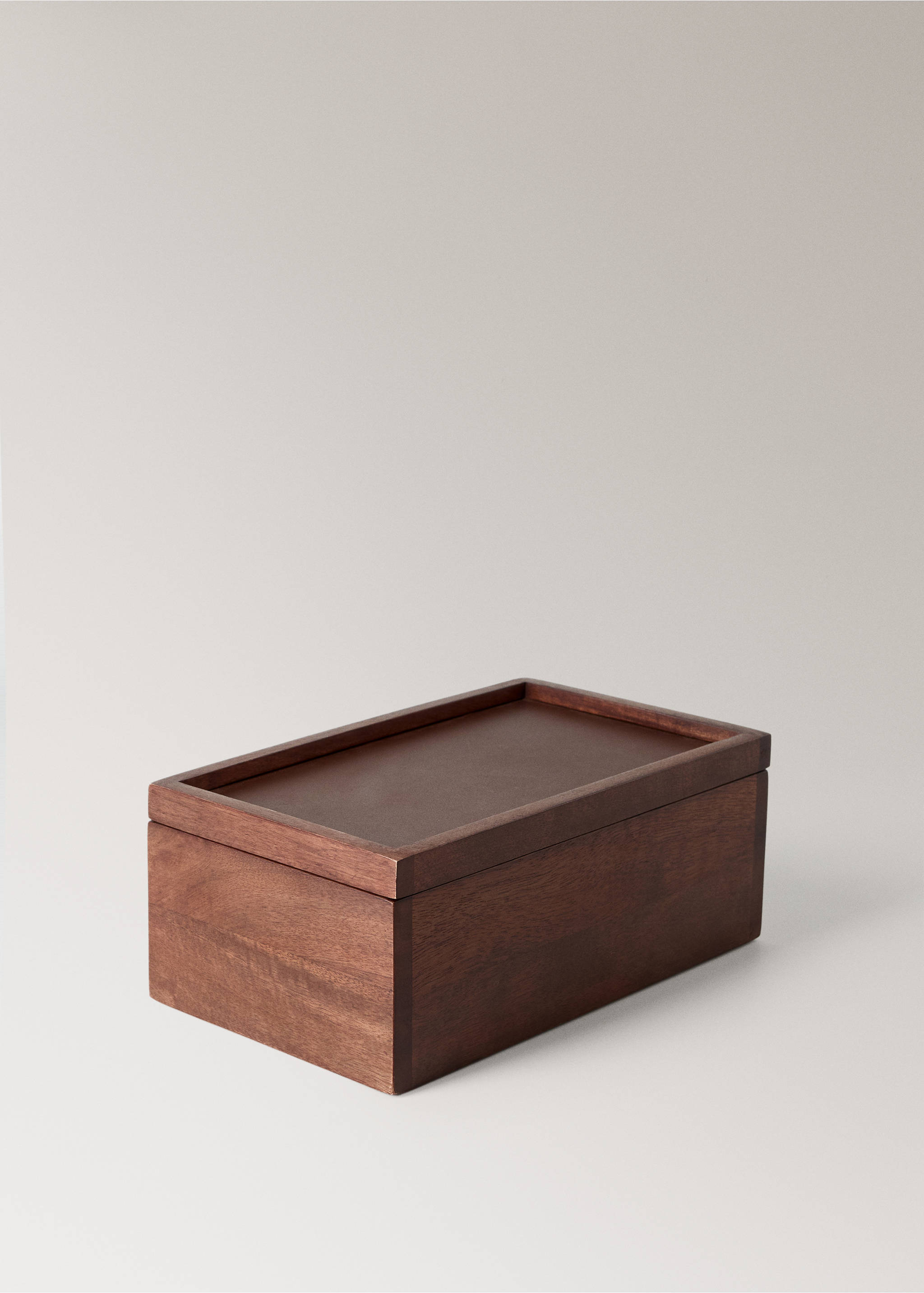 Large square wooden box - Details of the article 1, Brown. Ref: 37034086-00.