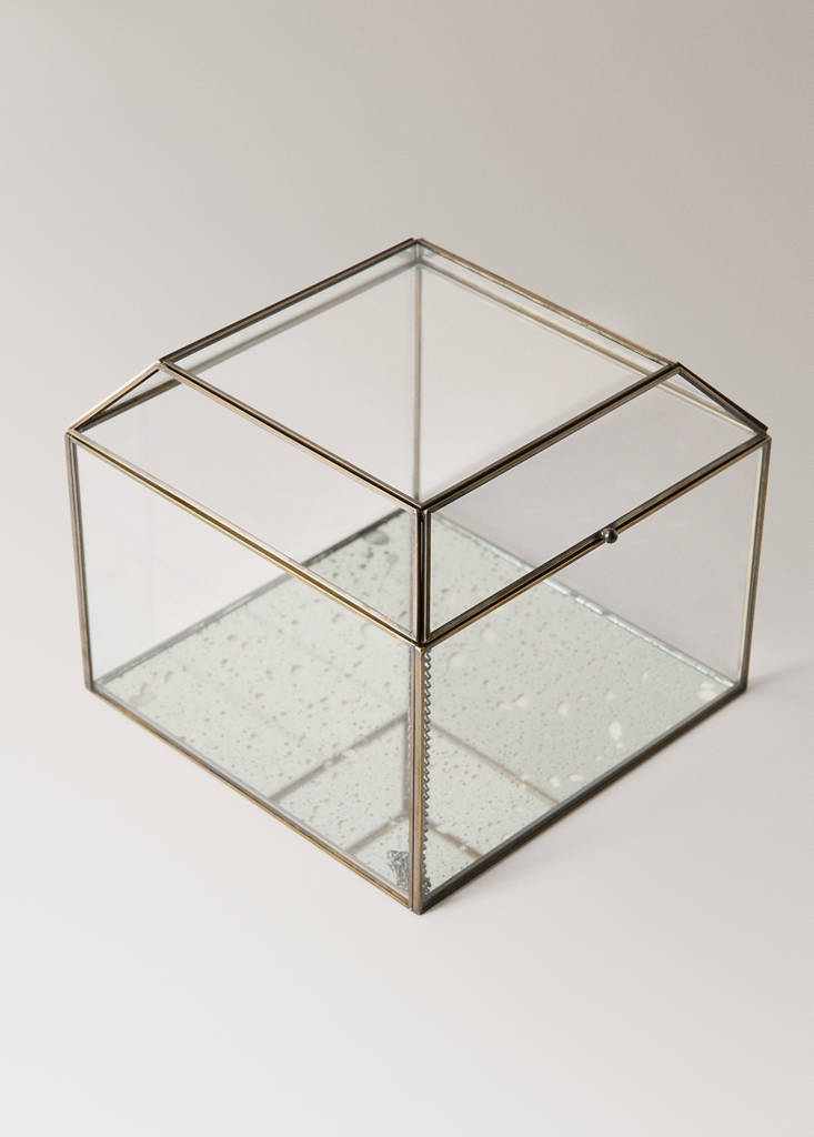 Medium metal-edged box — Gold