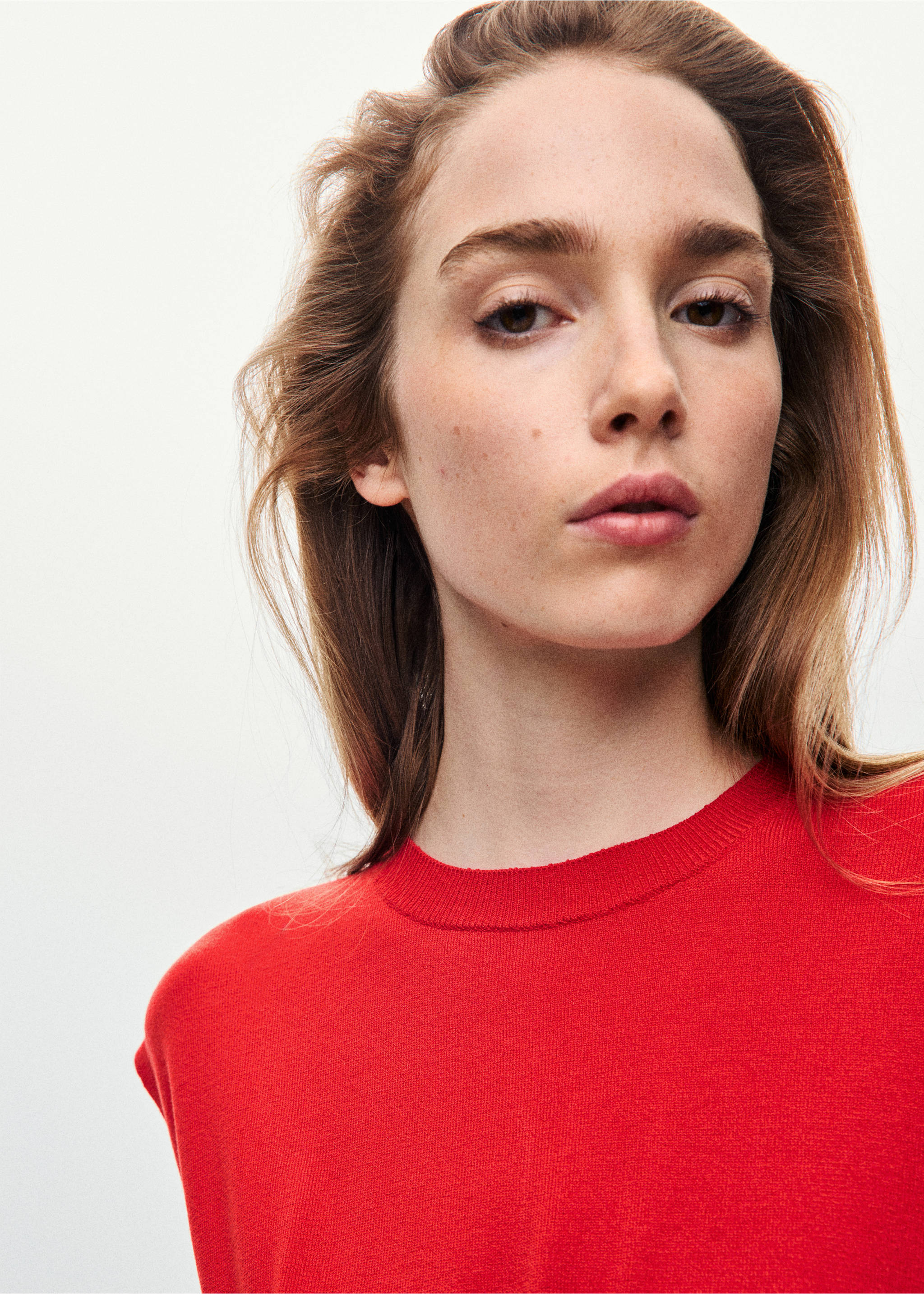 Pull en maille fine drapé - Détail de l'article 1, Rouge. Ref: 37034113-00.