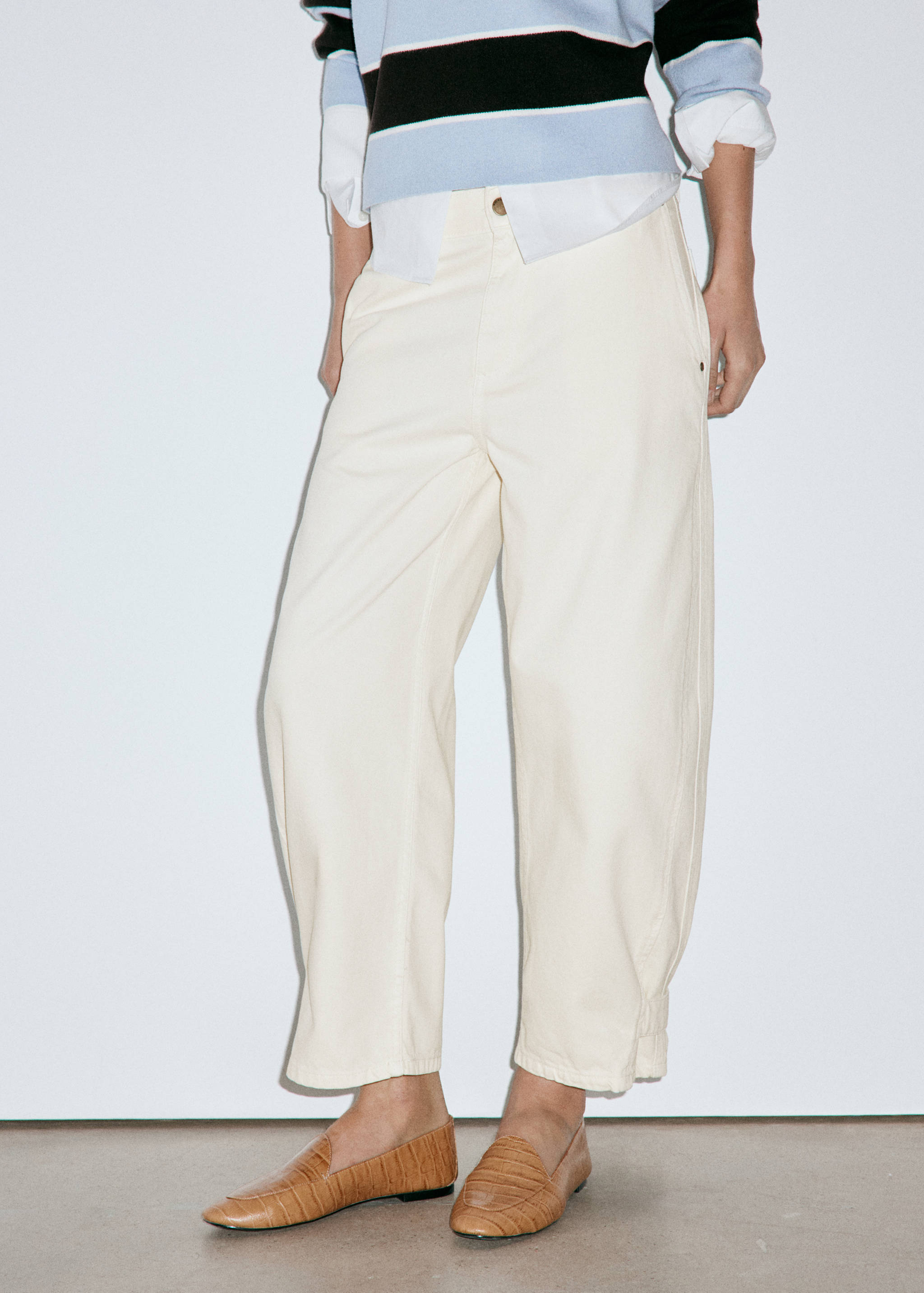 Balloon jeans with regular waist - Medium plane
