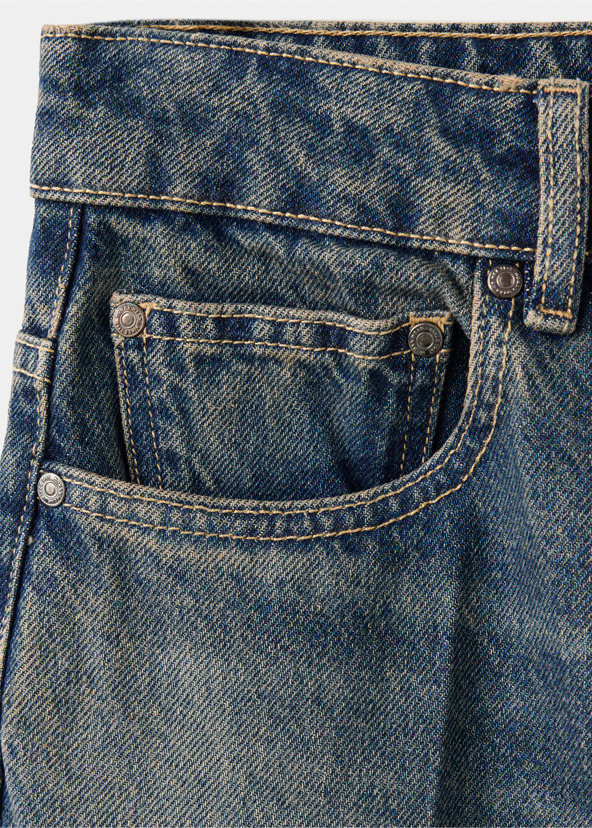 Jeans tere - Details of the article 8, Dark Vintage Blue. Ref: 37034120-00.