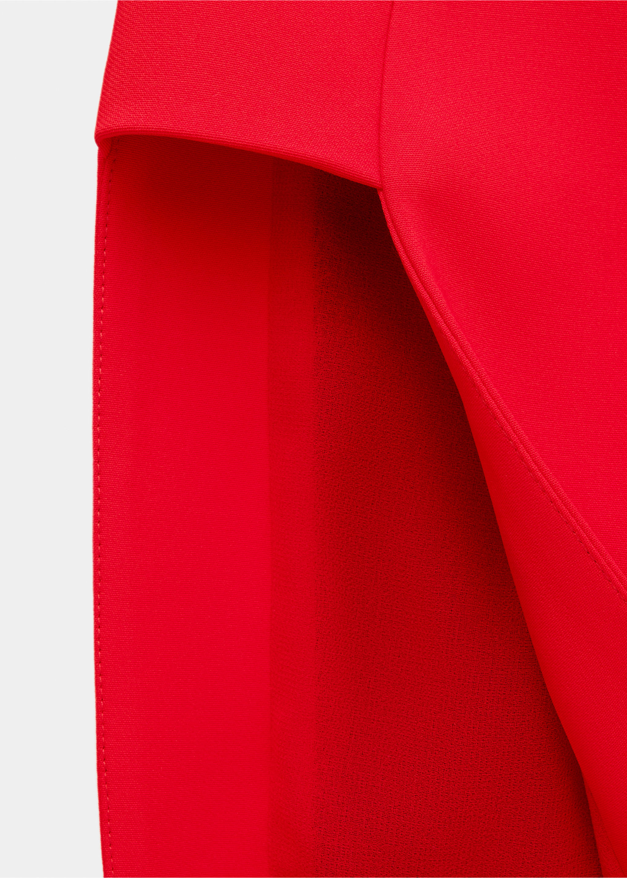 Asymmetric bandeau dress - Details of the article 8, Red. Ref: 37034121-00.
