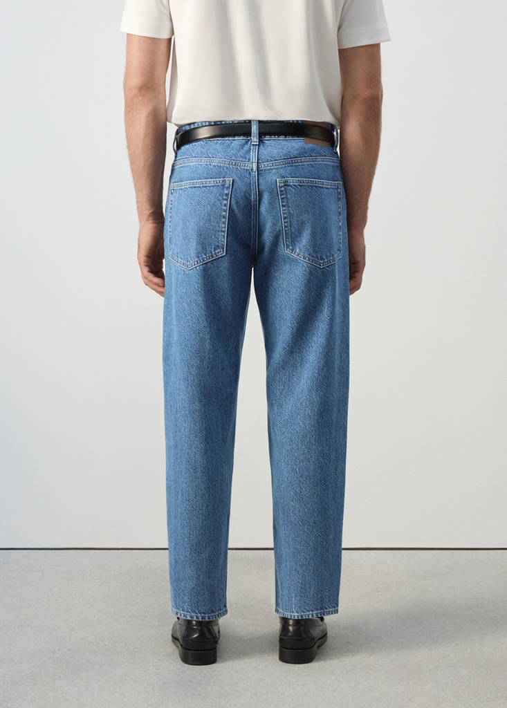 Sammy cropped carrot fit jeans — Dark Blue