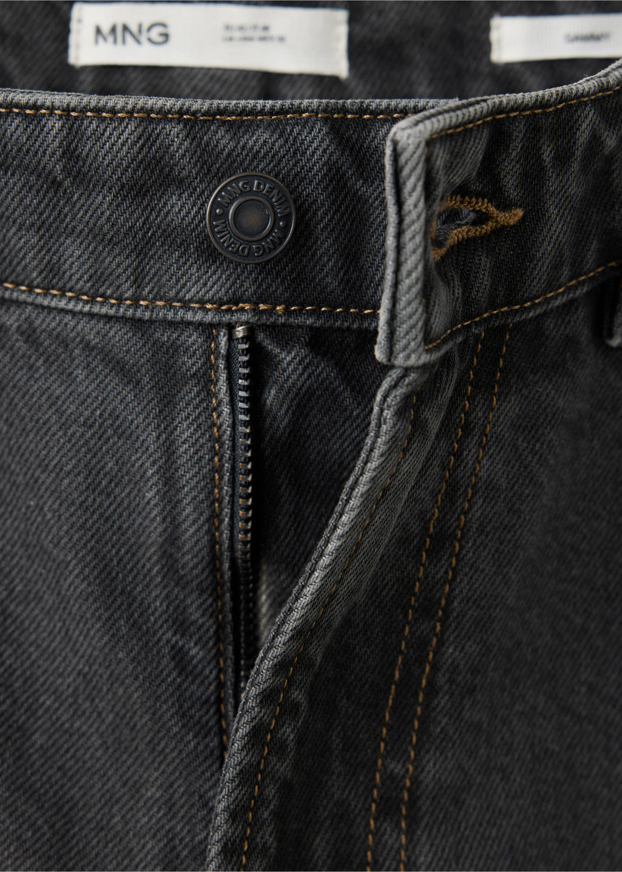 Sammy cropped carrot fit jeans - Details of the article 8, Open Grey. Ref: 37034404-00.