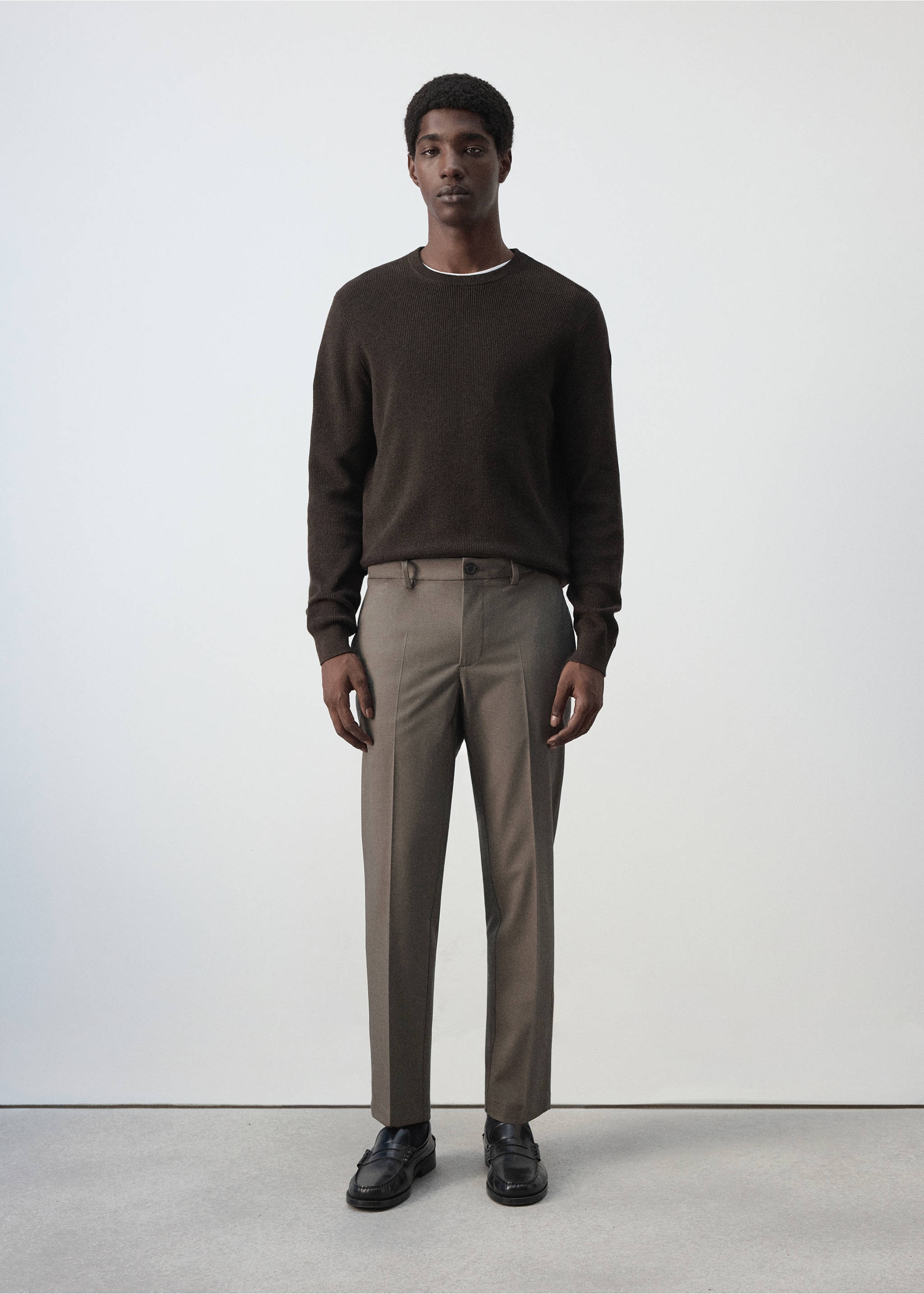 Укороченные брюки Bologna cropped slim fit - Общий план, Коричневый средний. Ref: 37034407-00.