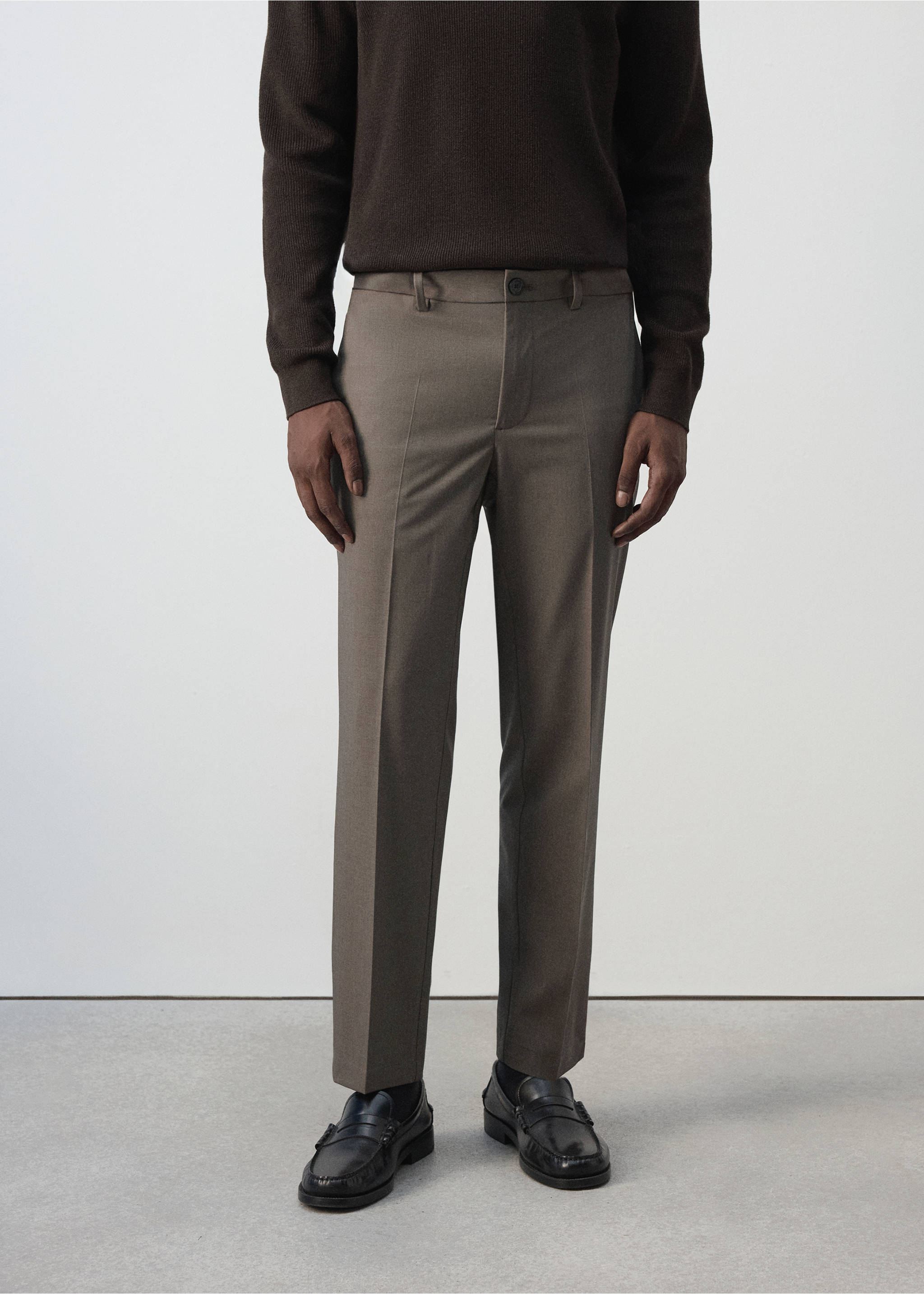 Укороченные брюки Bologna cropped slim fit - Средний план, Коричневый средний. Ref: 37034407-00.