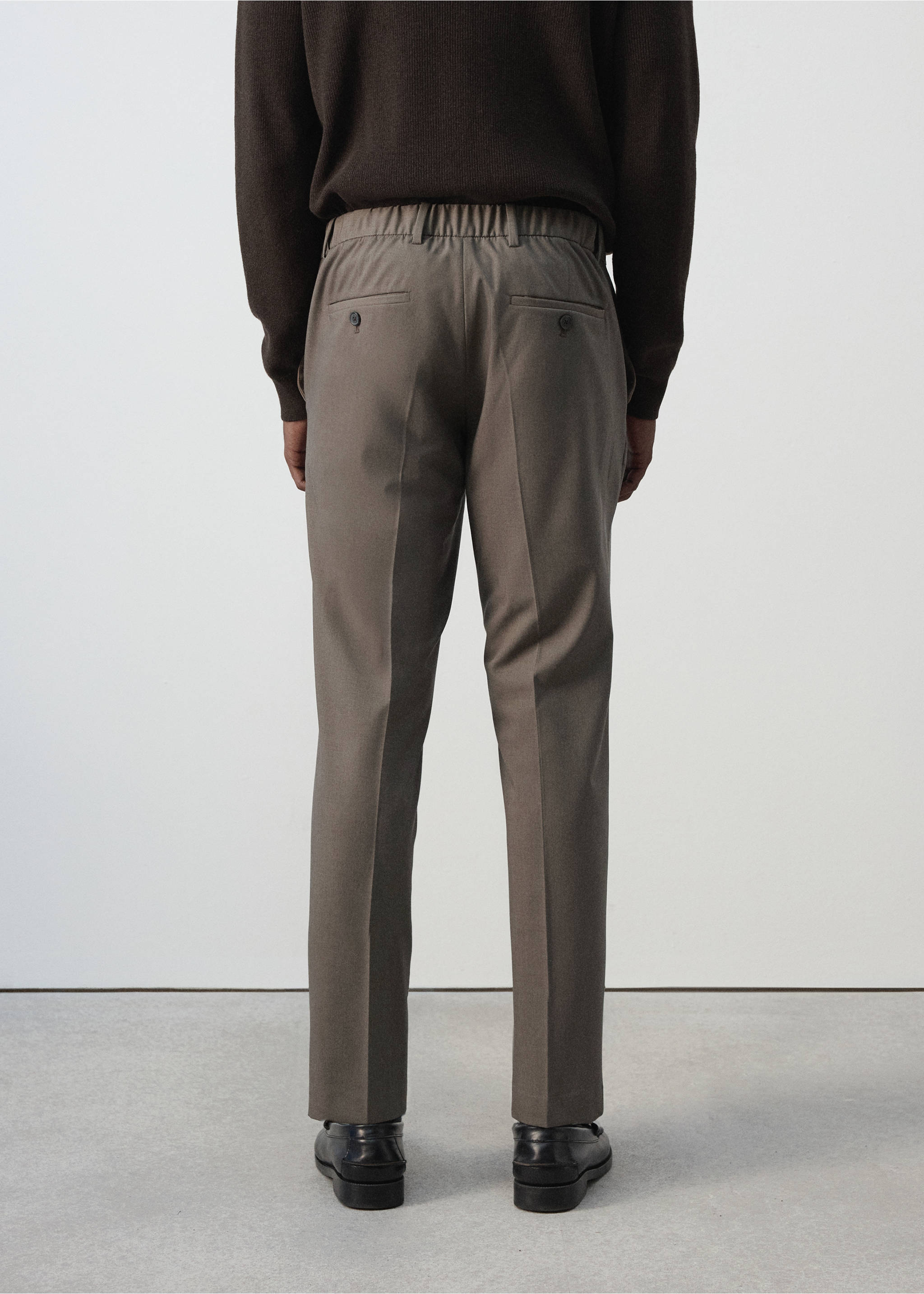 Укороченные брюки Bologna cropped slim fit - Обратная сторона изделия, Коричневый средний. Ref: 37034407-00.