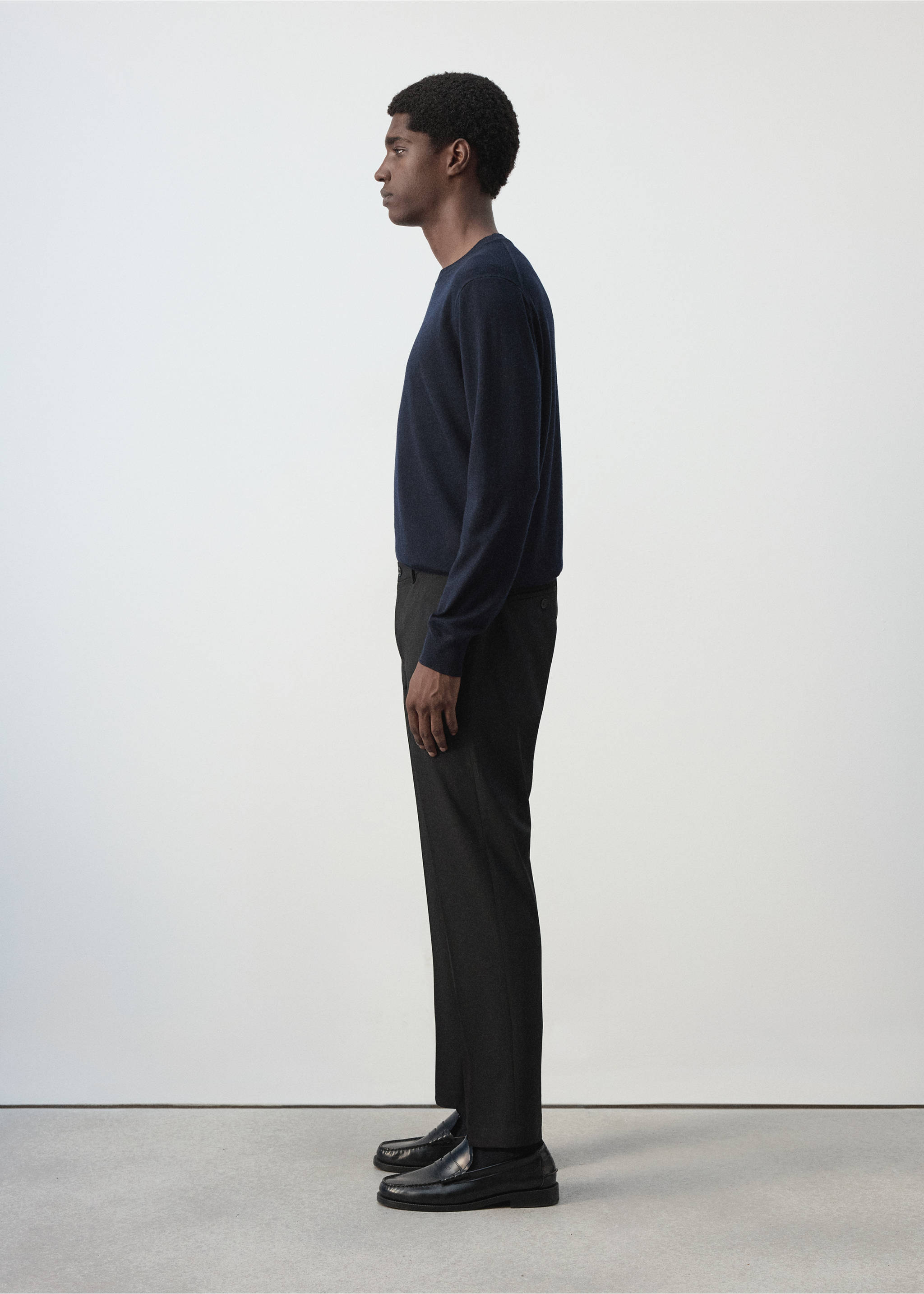 Bologna cropped slim-fit trousers - Details of the article 2, Black. Ref: 37034407-00.
